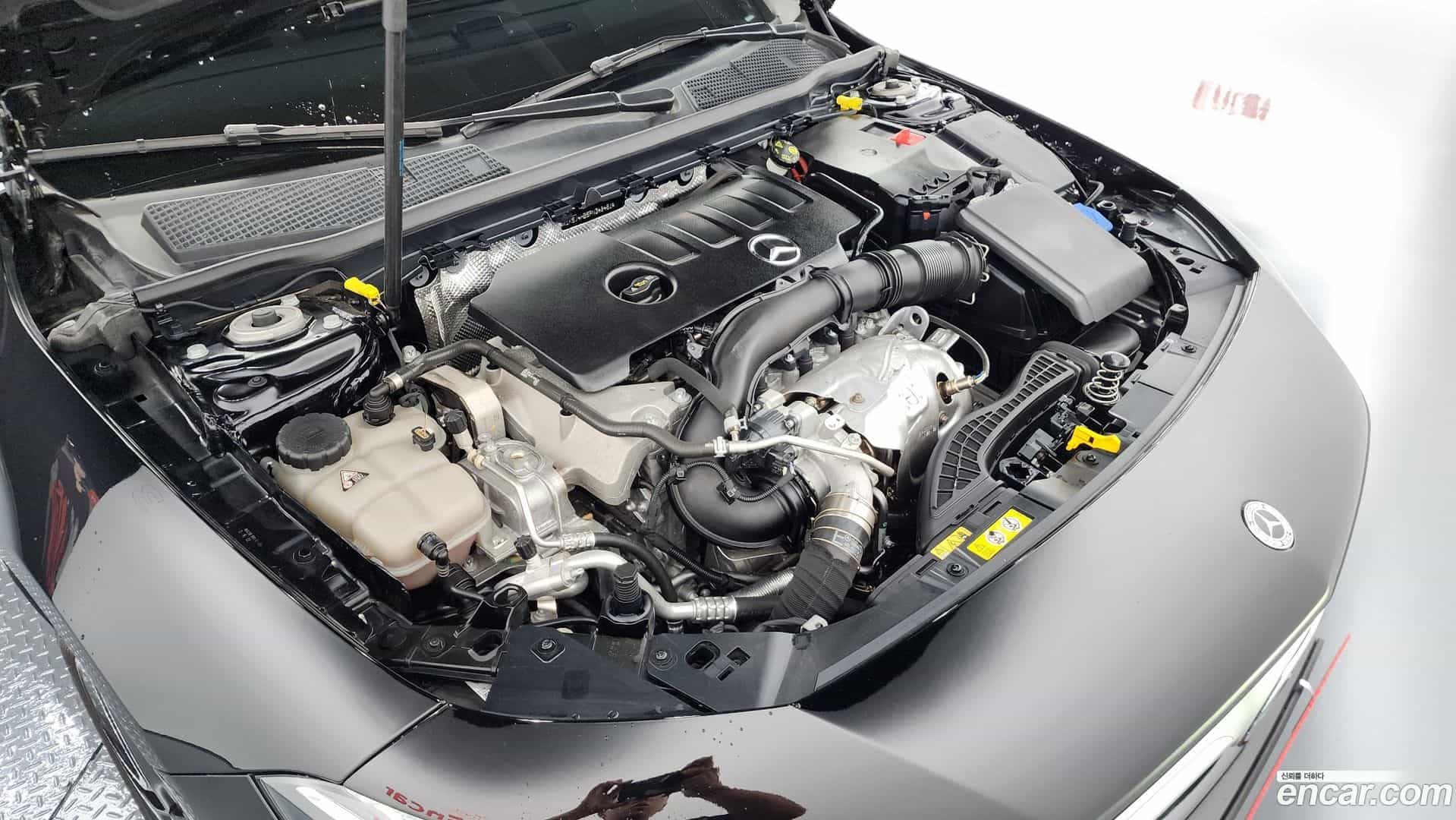 CLA-Class Mercedes-Benz 2023.1-INNER-006