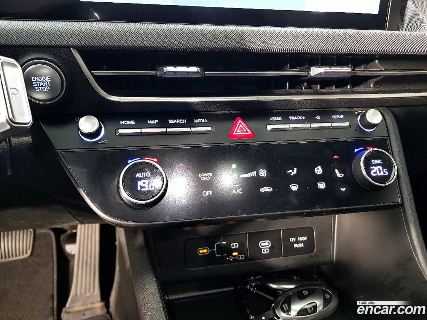 Sonata Hyundai 2023.6-OPTION-017