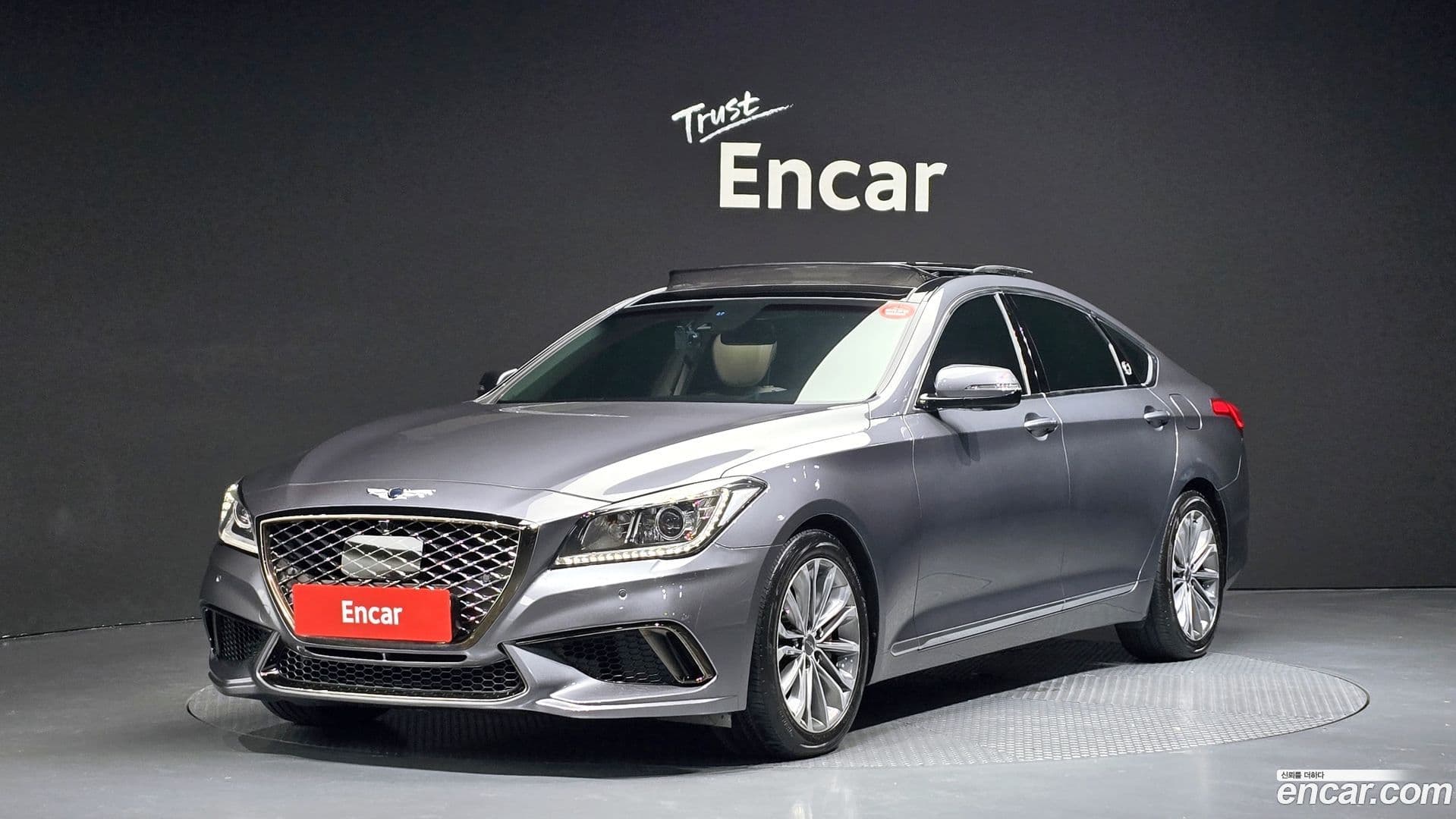 Main__Slider__Photo:Genesis Hyundai 2014.9-0