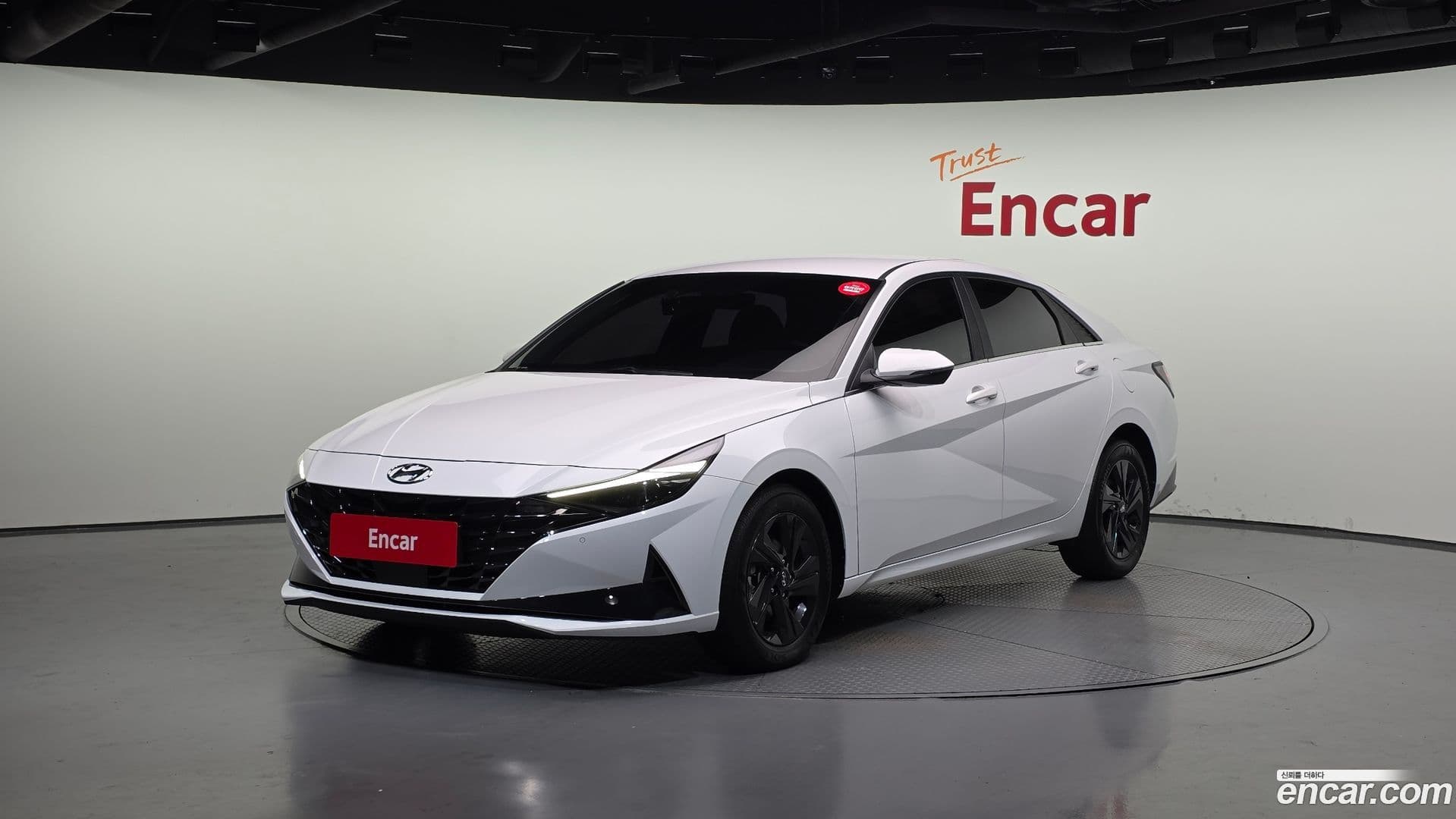 Main__Slider__Photo:AVANTE Hyundai 2020.9-0