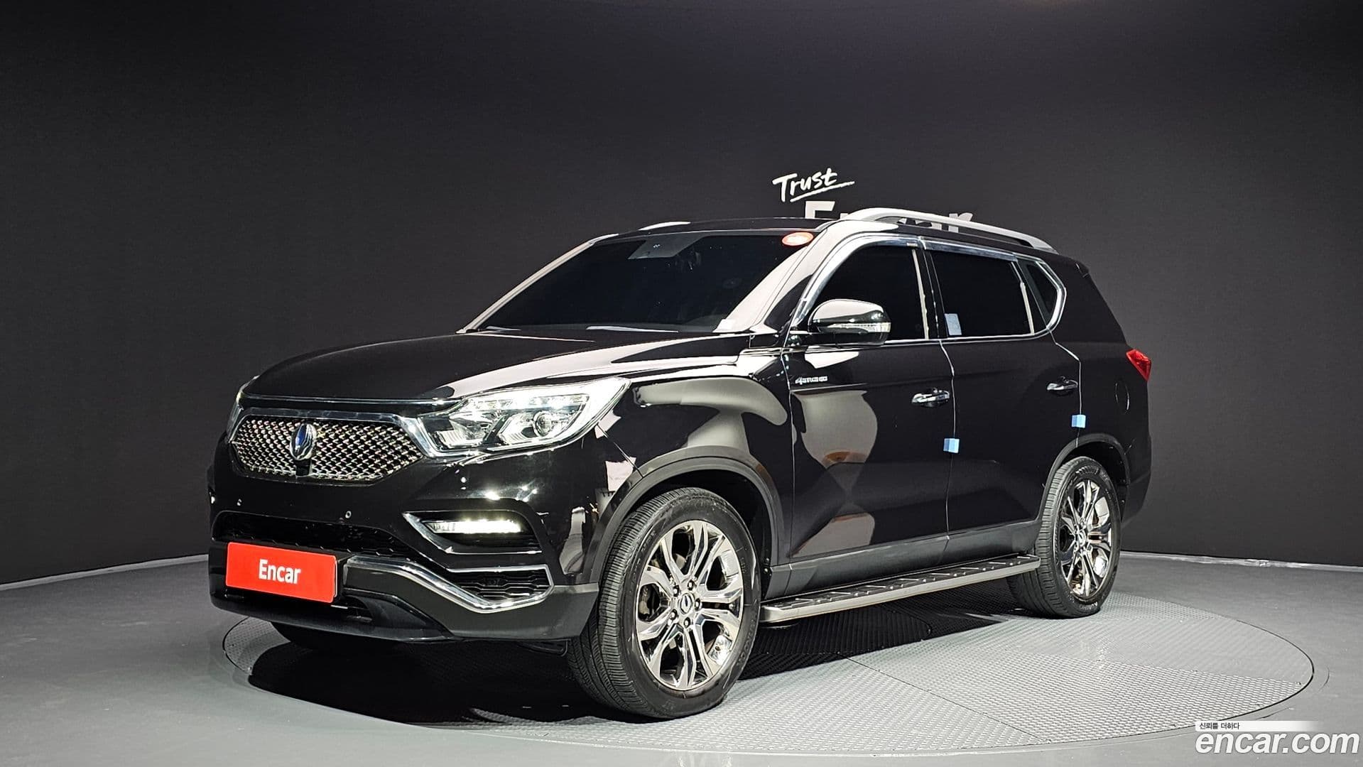 Main__Slider__Photo:Rexton KG Mobility 2018.2-0