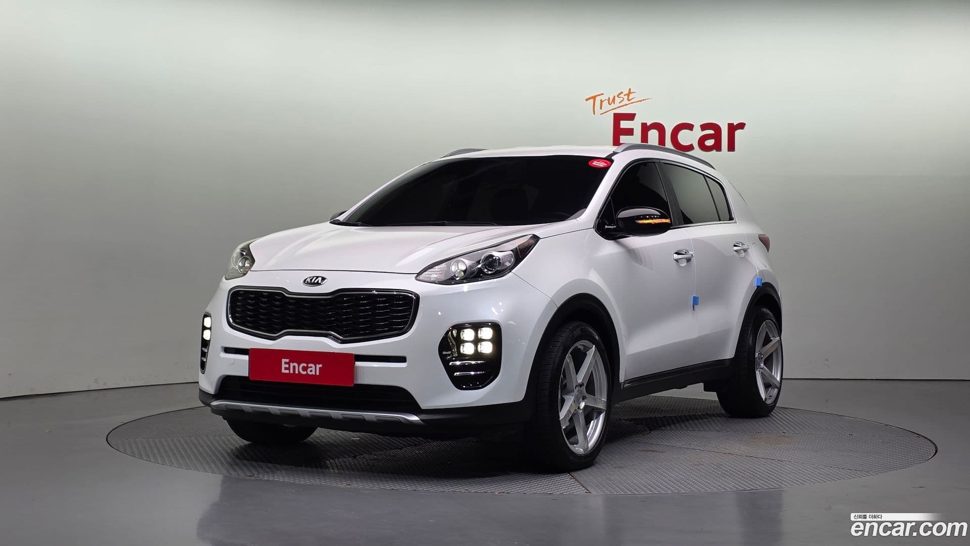 Main__Slider__Photo:Sportage Kia 2016.10-0