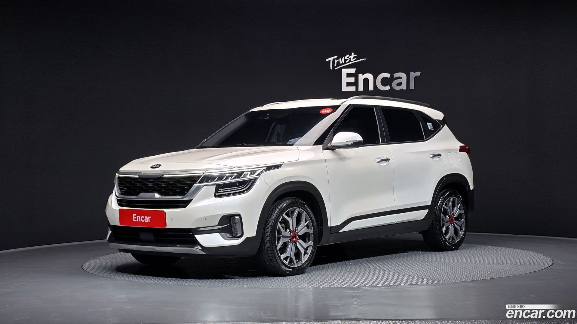 Main__Slider__Photo:Seltos Kia 2019.7-0