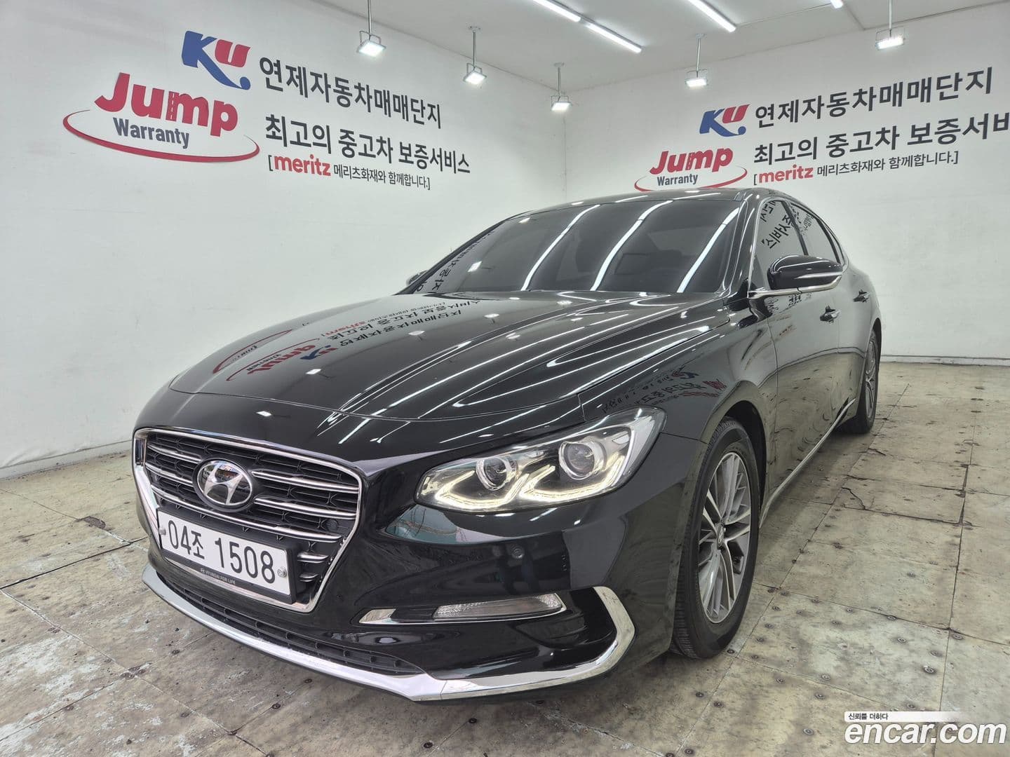 Main__Slider__Photo:Grandeur Hyundai 2017.3-0