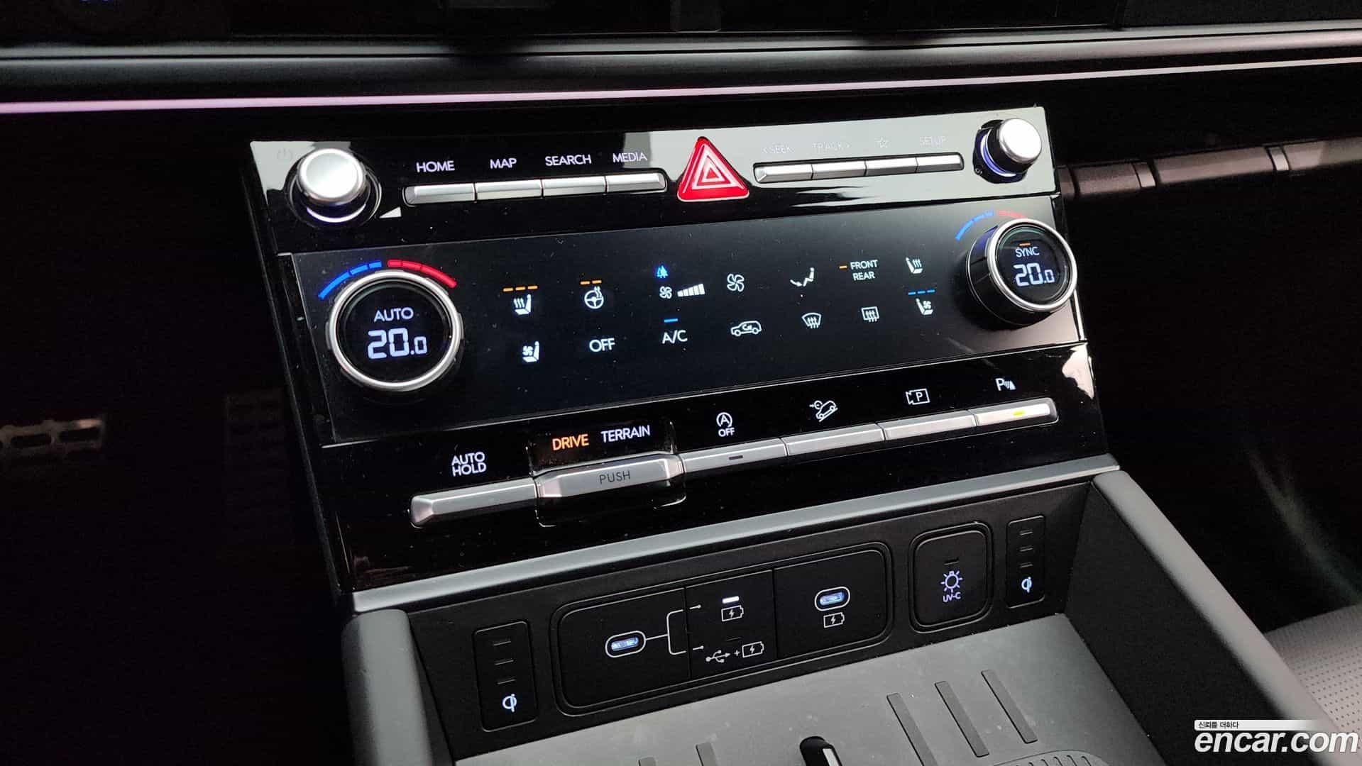Santafe Hyundai 2025.1-OPTION-020