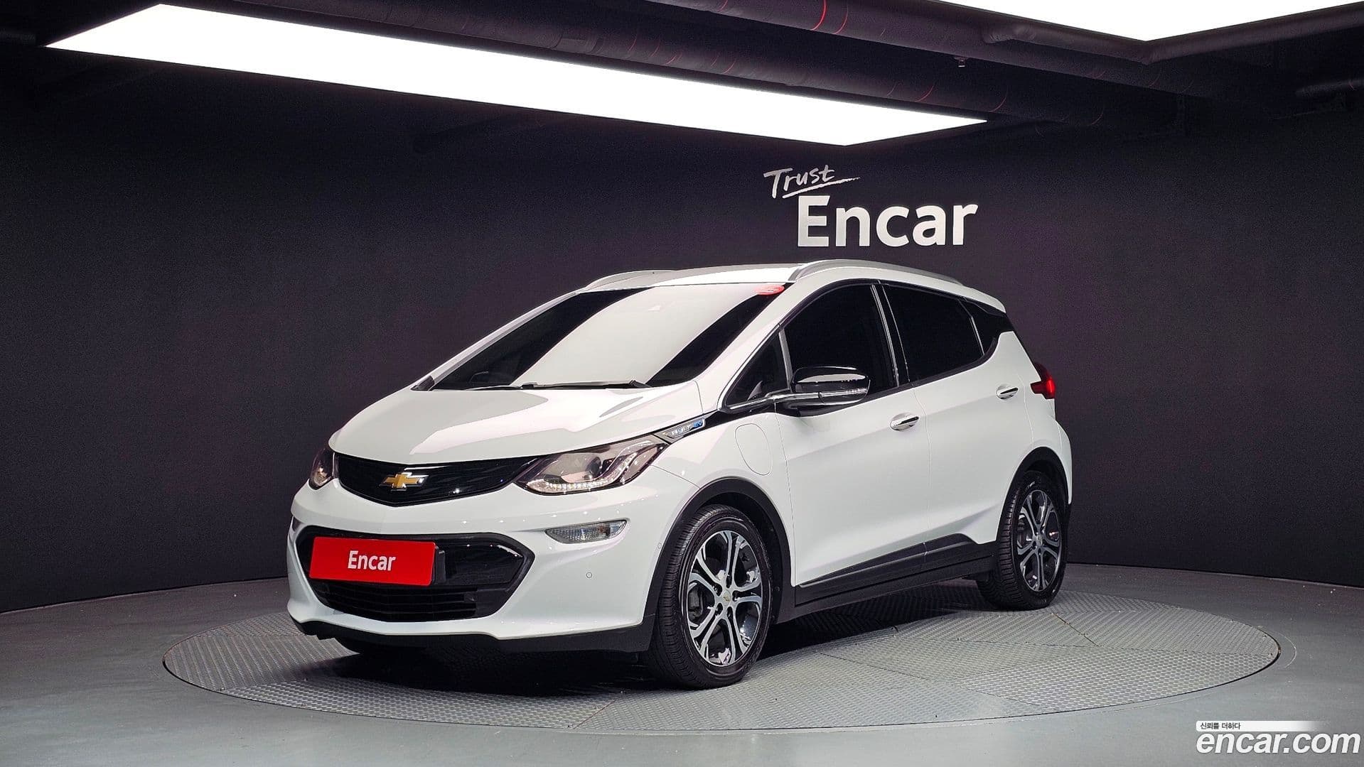 Main__Slider__Photo:Bolt EV Chevrolet 2019.5-0