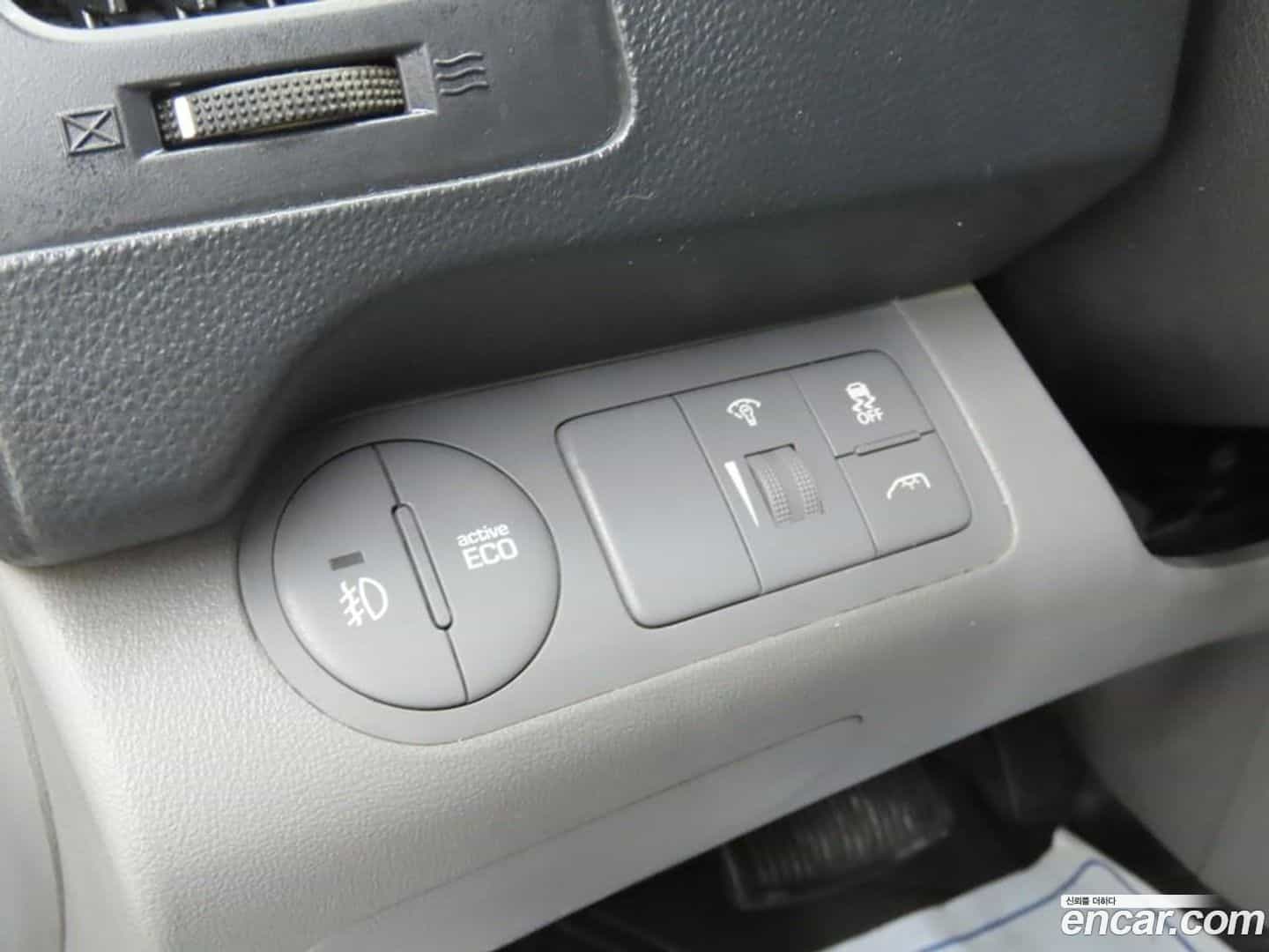 Starex Hyundai 2021.2-INNER-010