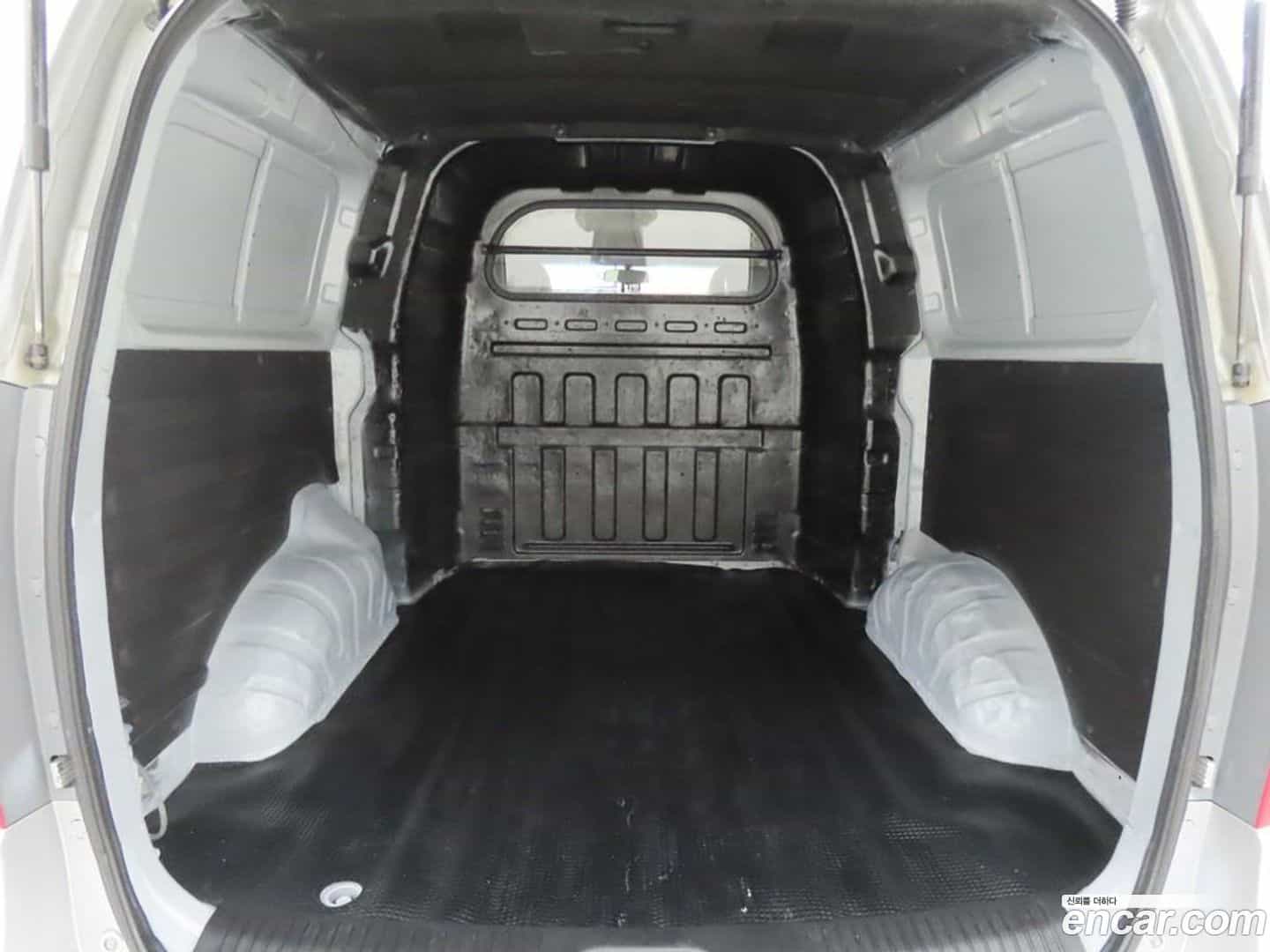 Starex Hyundai 2021.2-OPTION-021