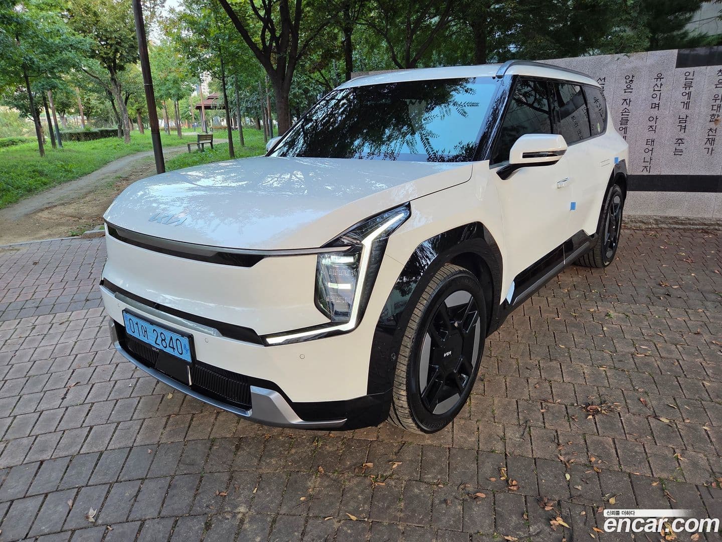Main__Slider__Photo:EV9 Kia 2023.8-0