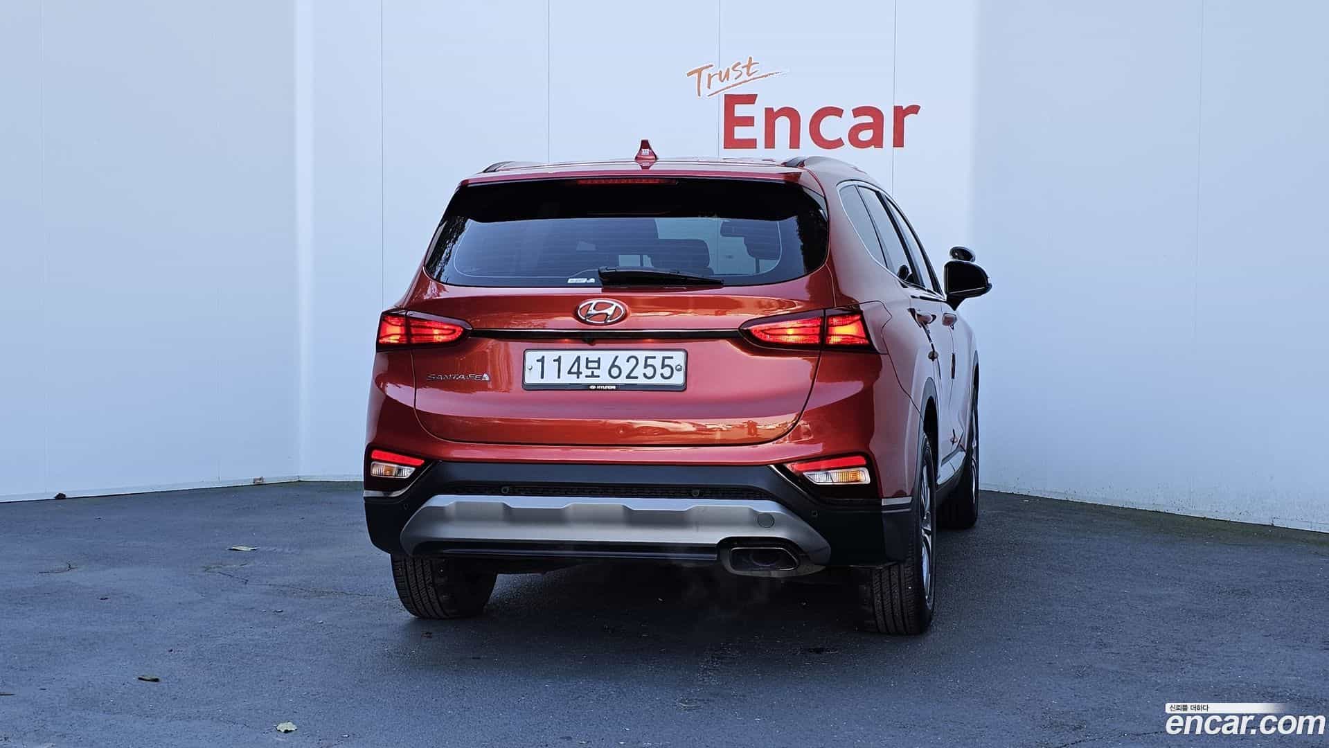 Santafe Hyundai 2020.2-OUTER-004
