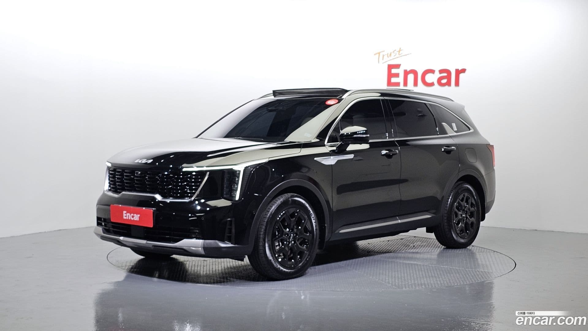Main__Slider__Photo:Sorento Kia 2023.8-0