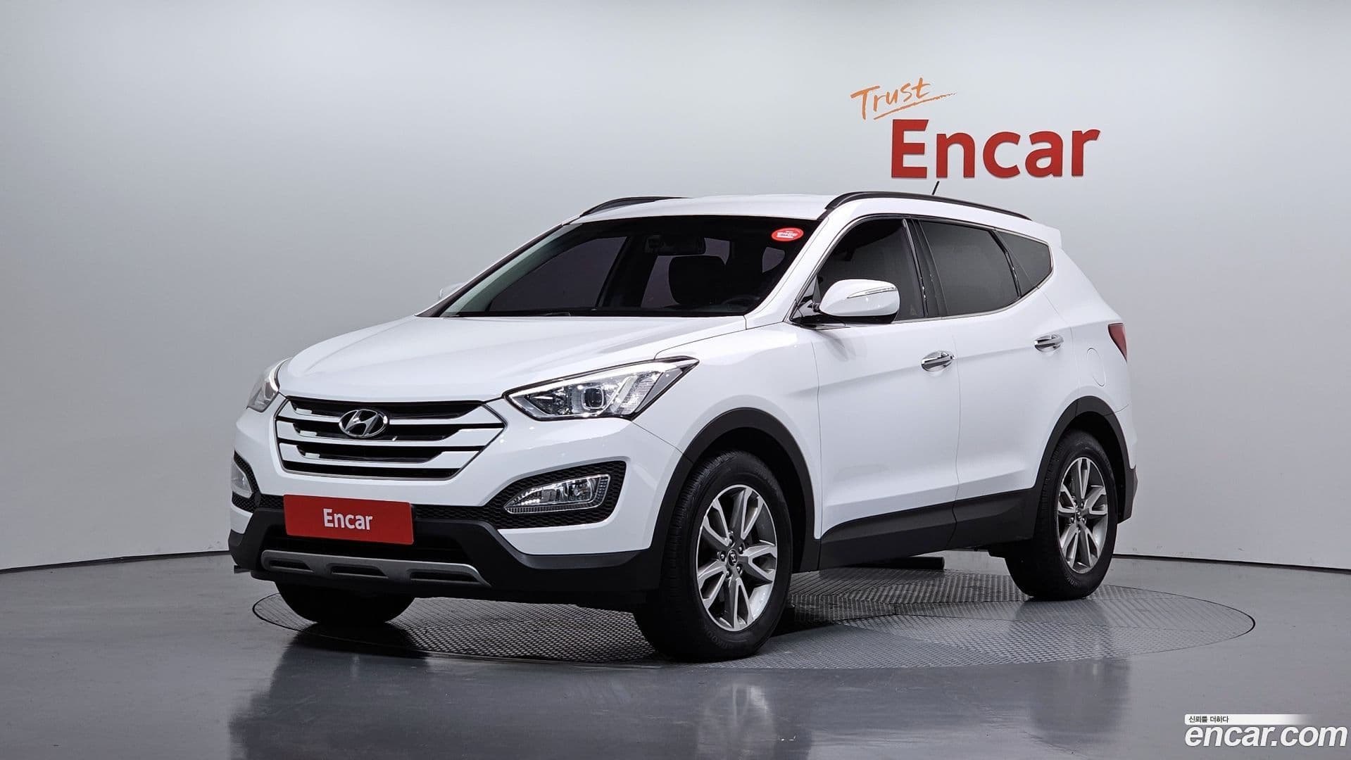 Main__Slider__Photo:Santafe Hyundai 2013.7-0