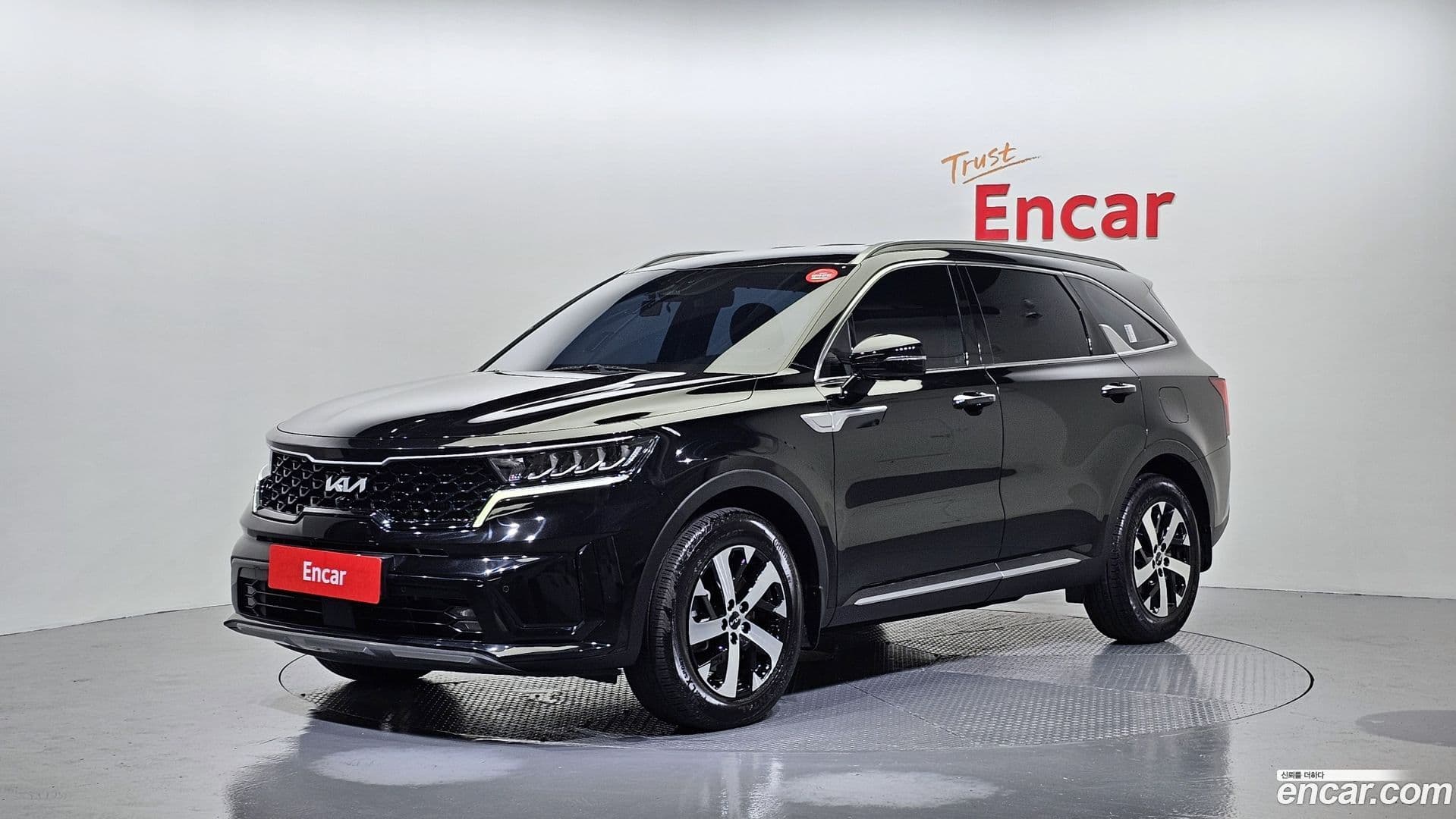 Main__Slider__Photo:Sorento Kia 2023.3-0