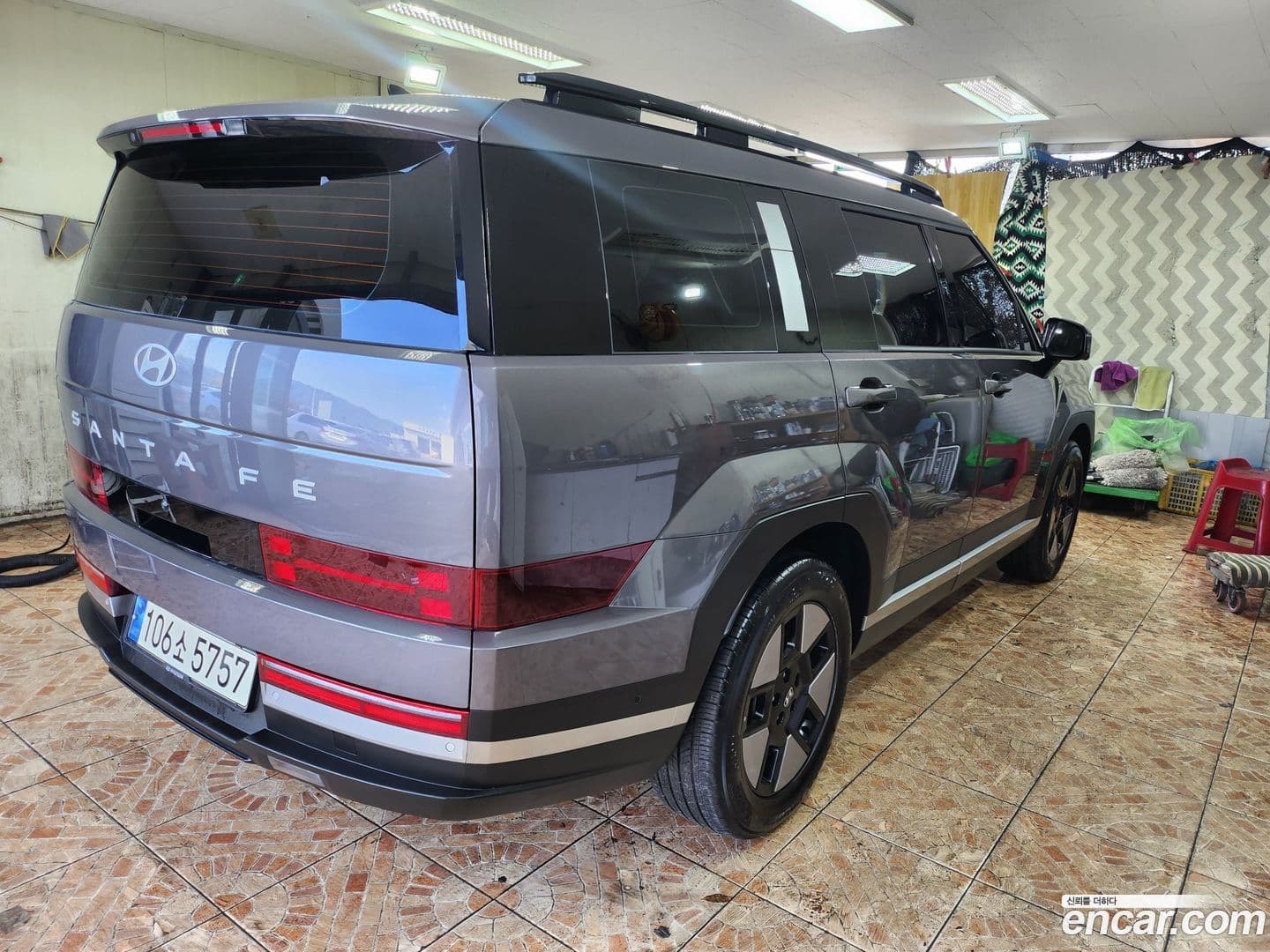 Main__Slider__Photo:Santafe Hyundai 2023.9-0