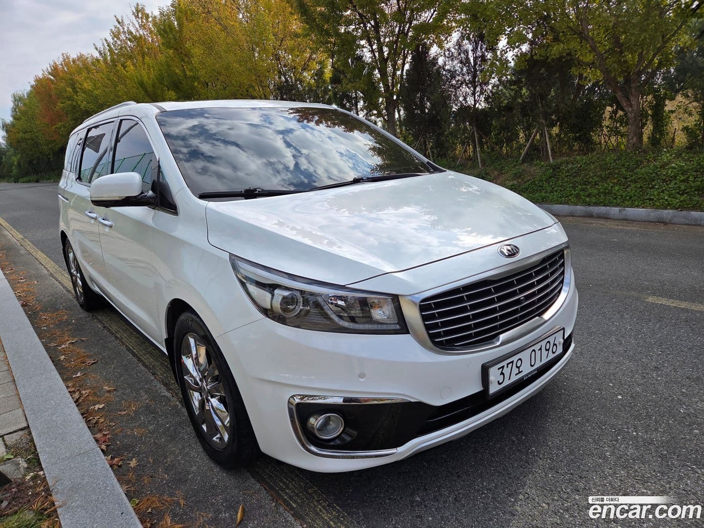 Main__Slider__Photo:Canival Kia 2016.2-0