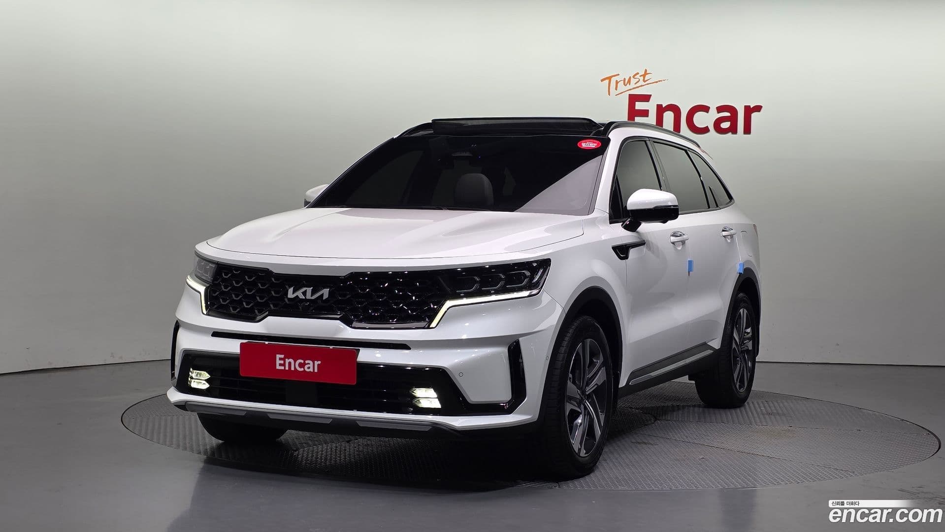Main__Slider__Photo:Sorento Kia 2022.11-0