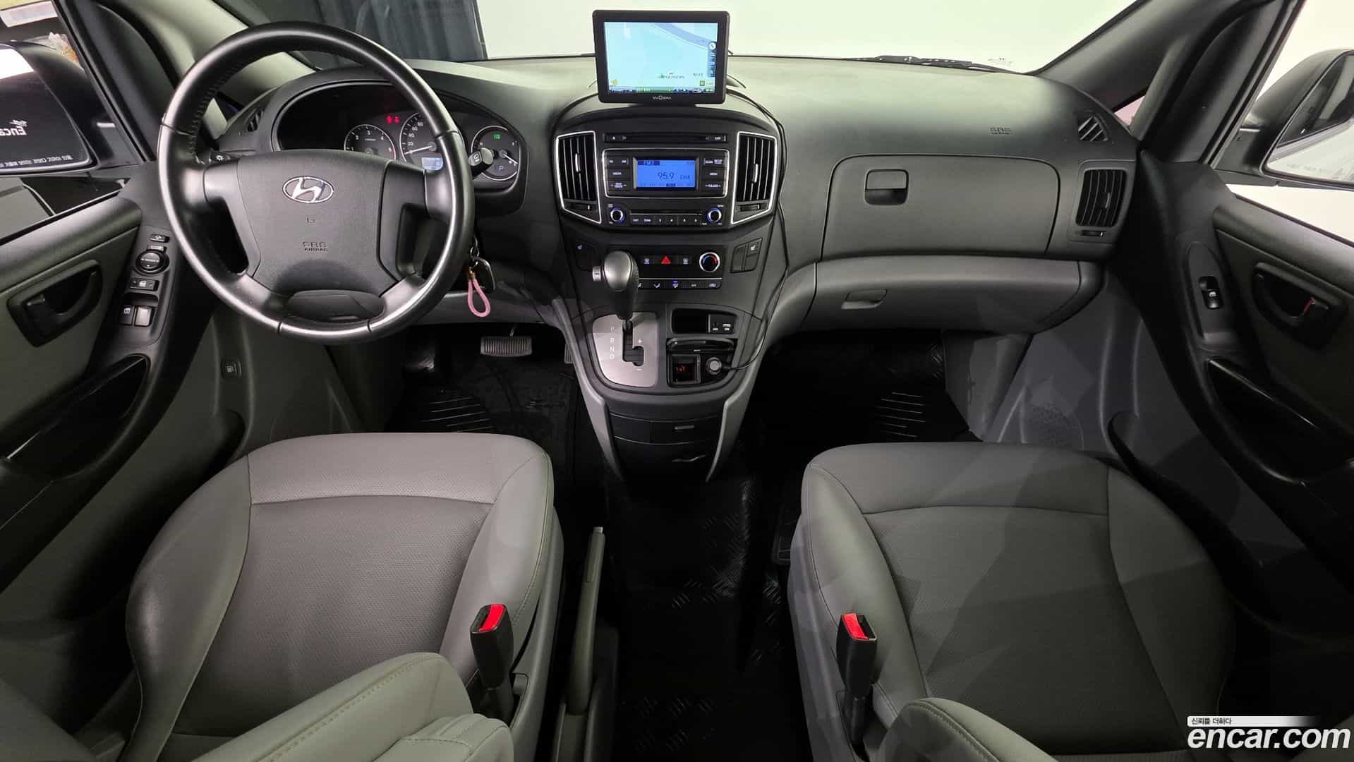 Starex Hyundai 2019.8-INNER-007