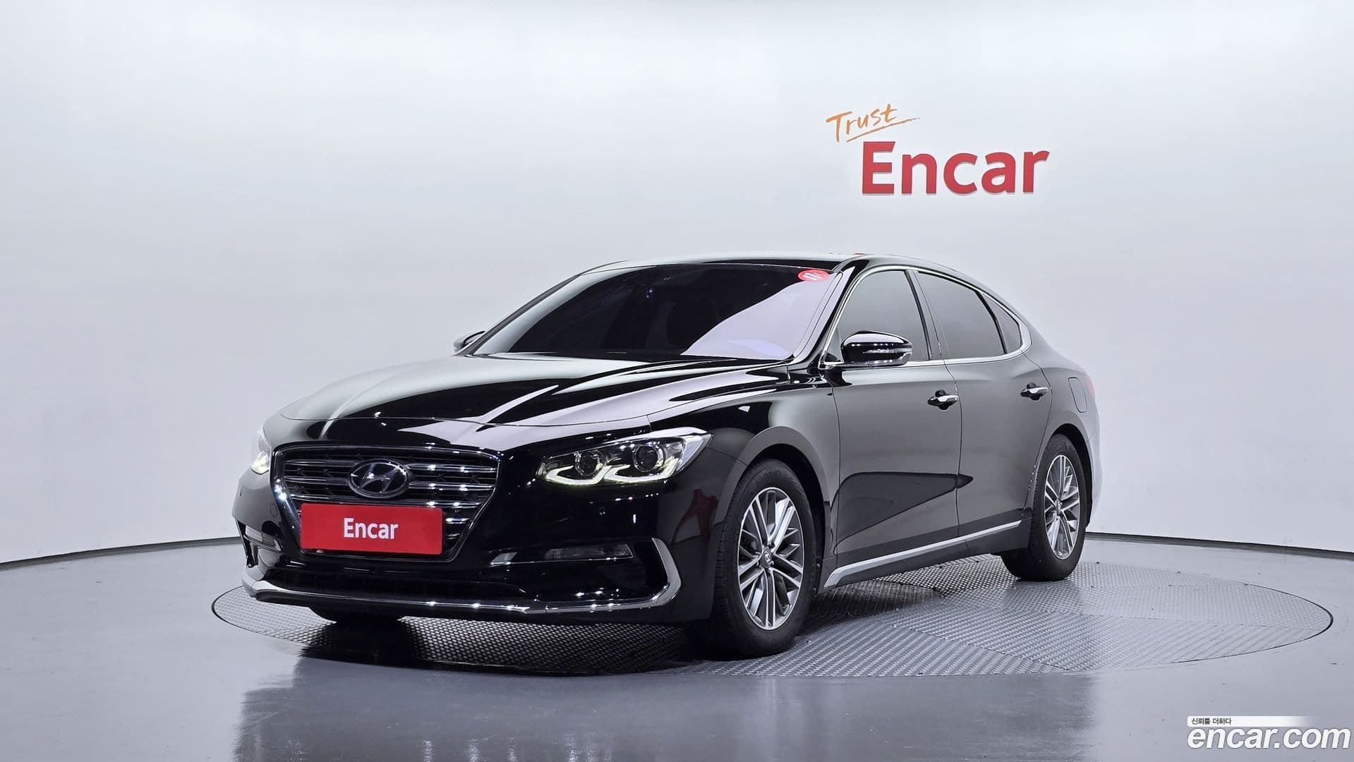 Main__Slider__Photo:Grandeur Hyundai 2018.3-0