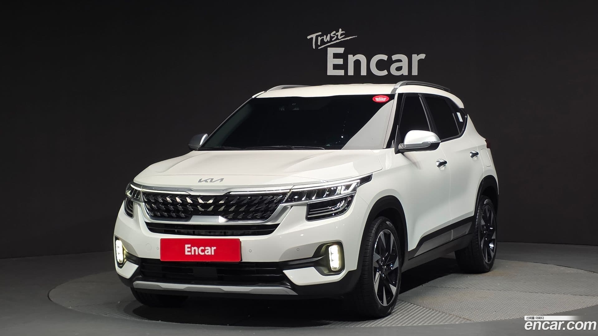 Main__Slider__Photo:Seltos Kia 2022.5-0