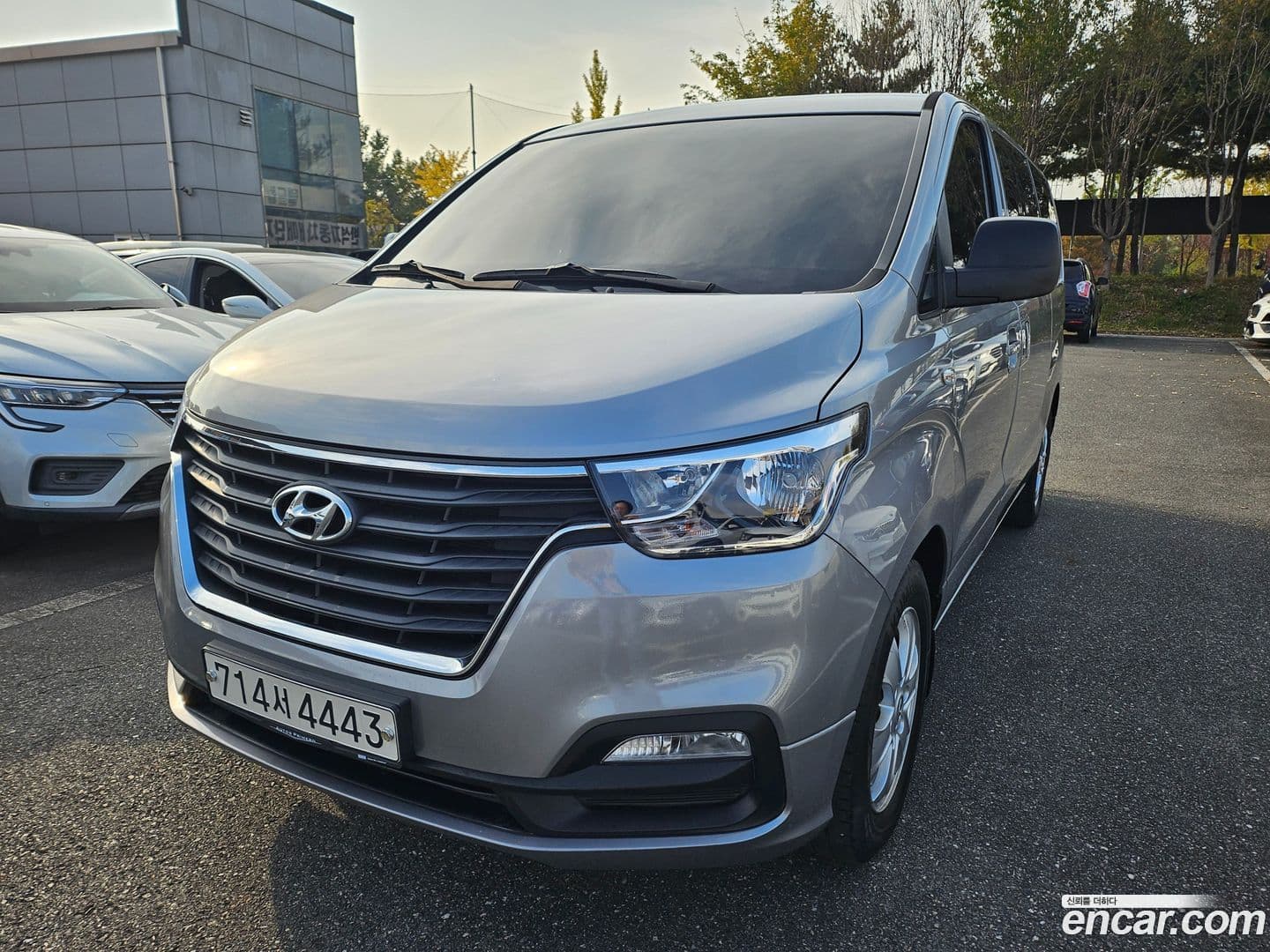 Main__Slider__Photo:Starex Hyundai 2020.1-0