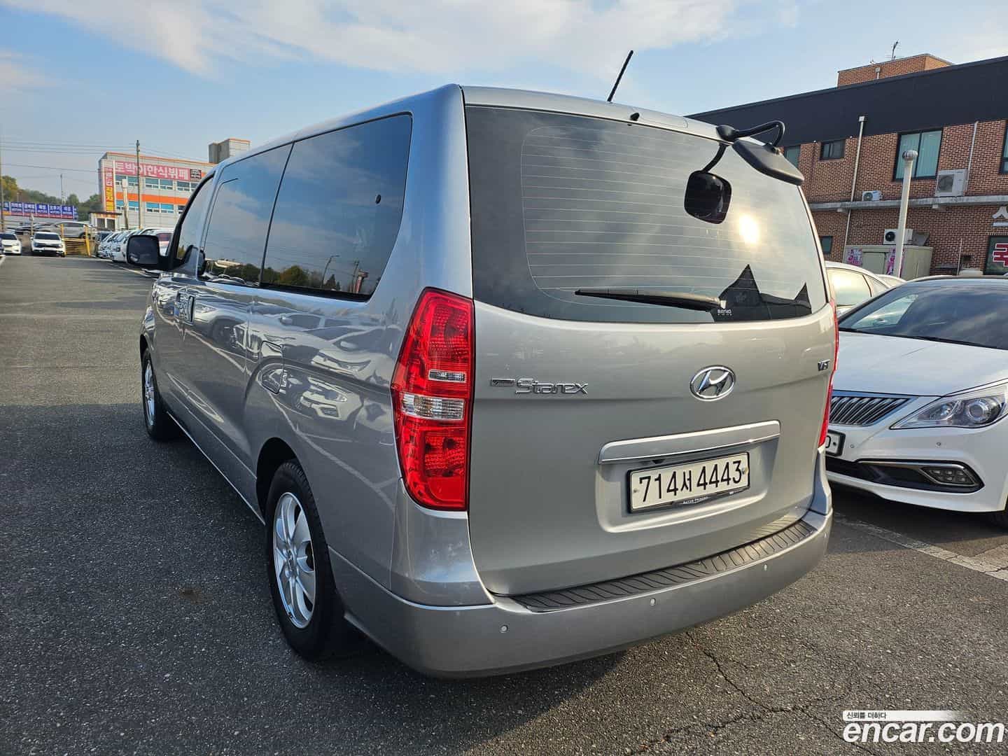 Starex Hyundai 2020.1-OUTER-005