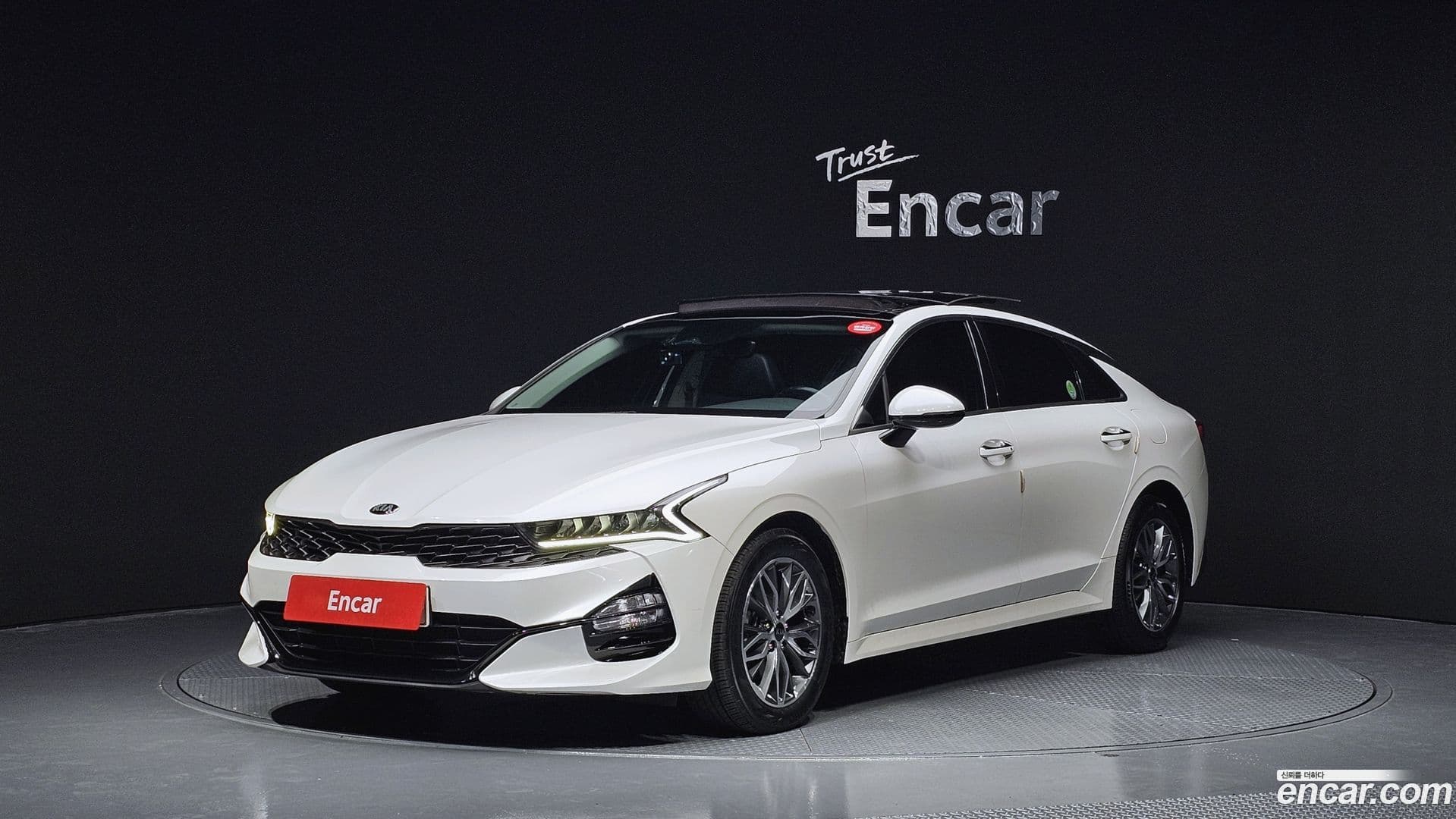 Main__Slider__Photo:K5 Kia 2020.6-0