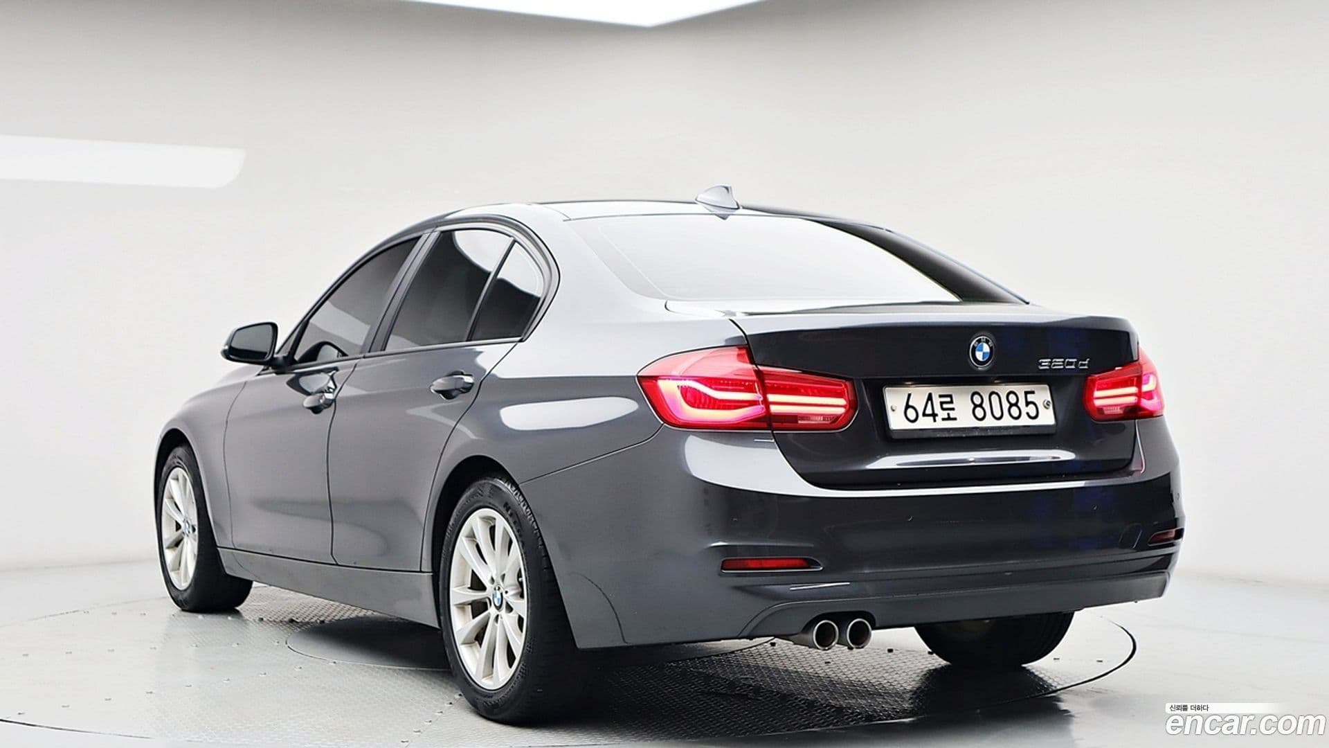 Main__Slider__Photo:3-Series BMW 2017.7-0