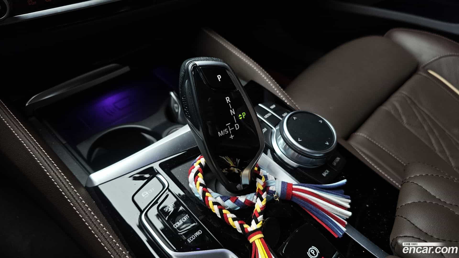 Gran Turismo BMW 2022.0-INNER-009