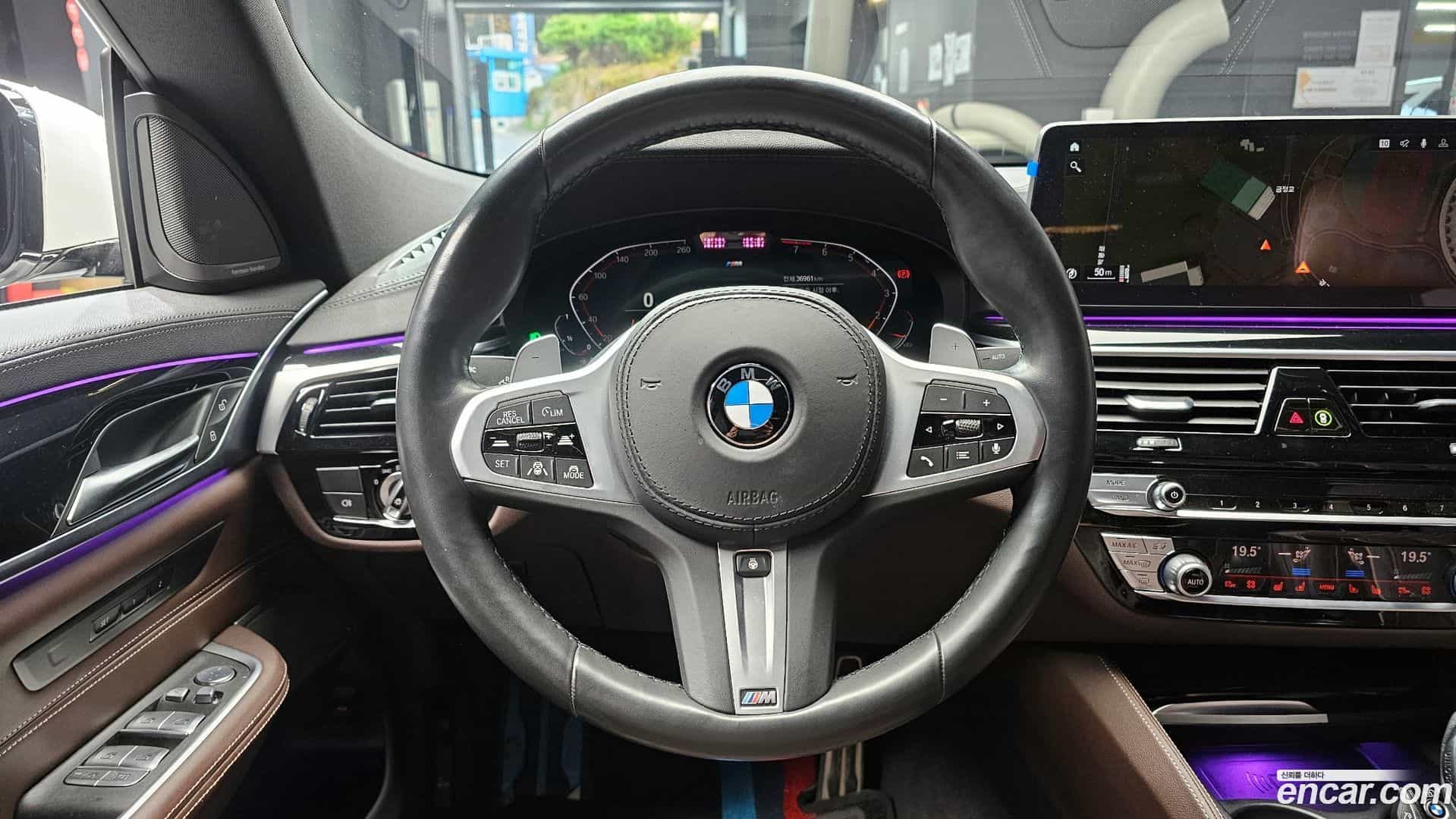 Gran Turismo BMW 2022.0-OPTION-018