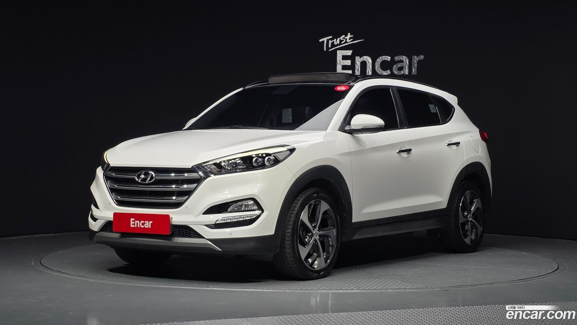 Main__Slider__Photo:Tucson Hyundai 2016.9-0