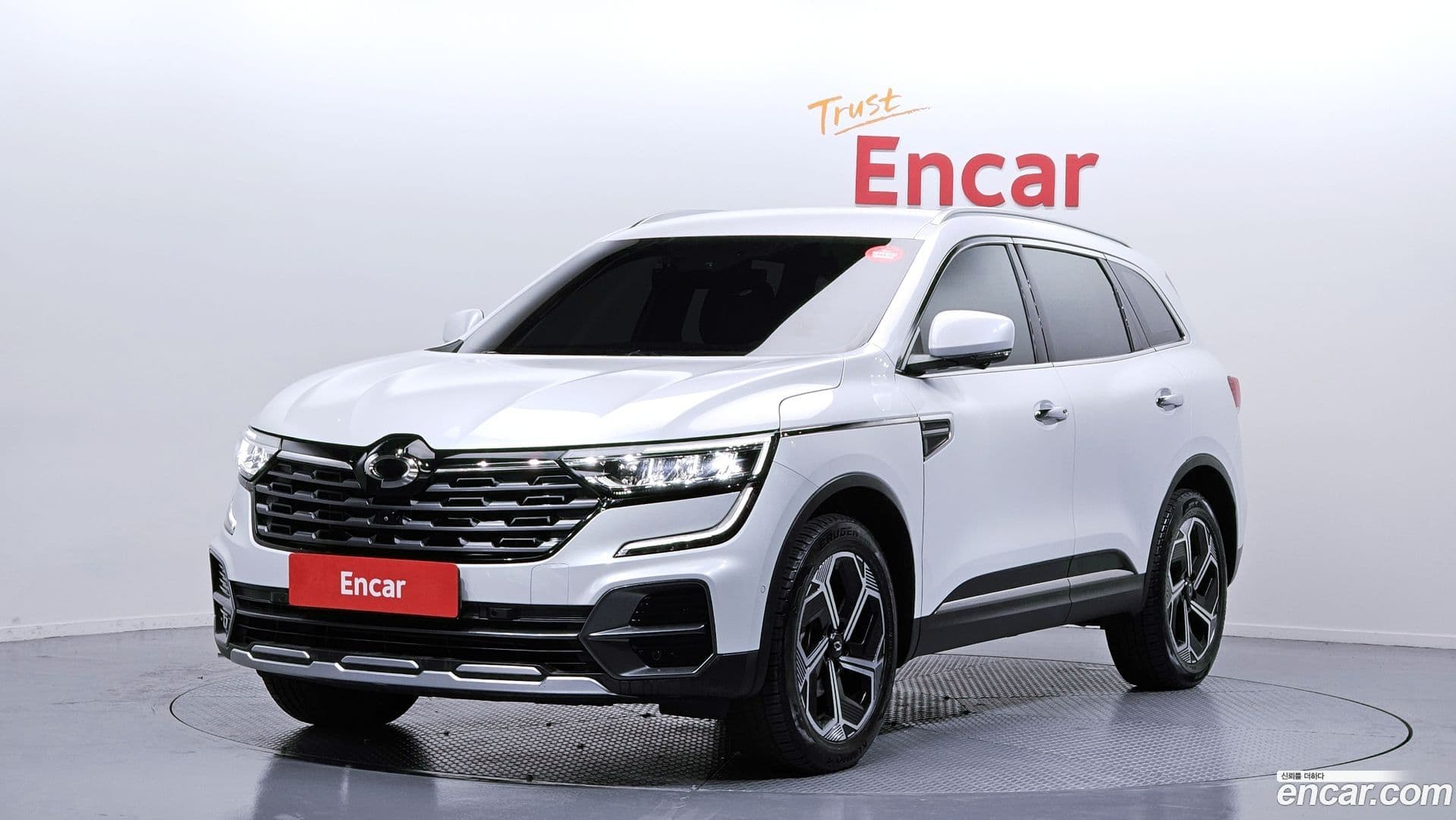 Main__Slider__Photo:QM6 Renault Korea 2023.3-0