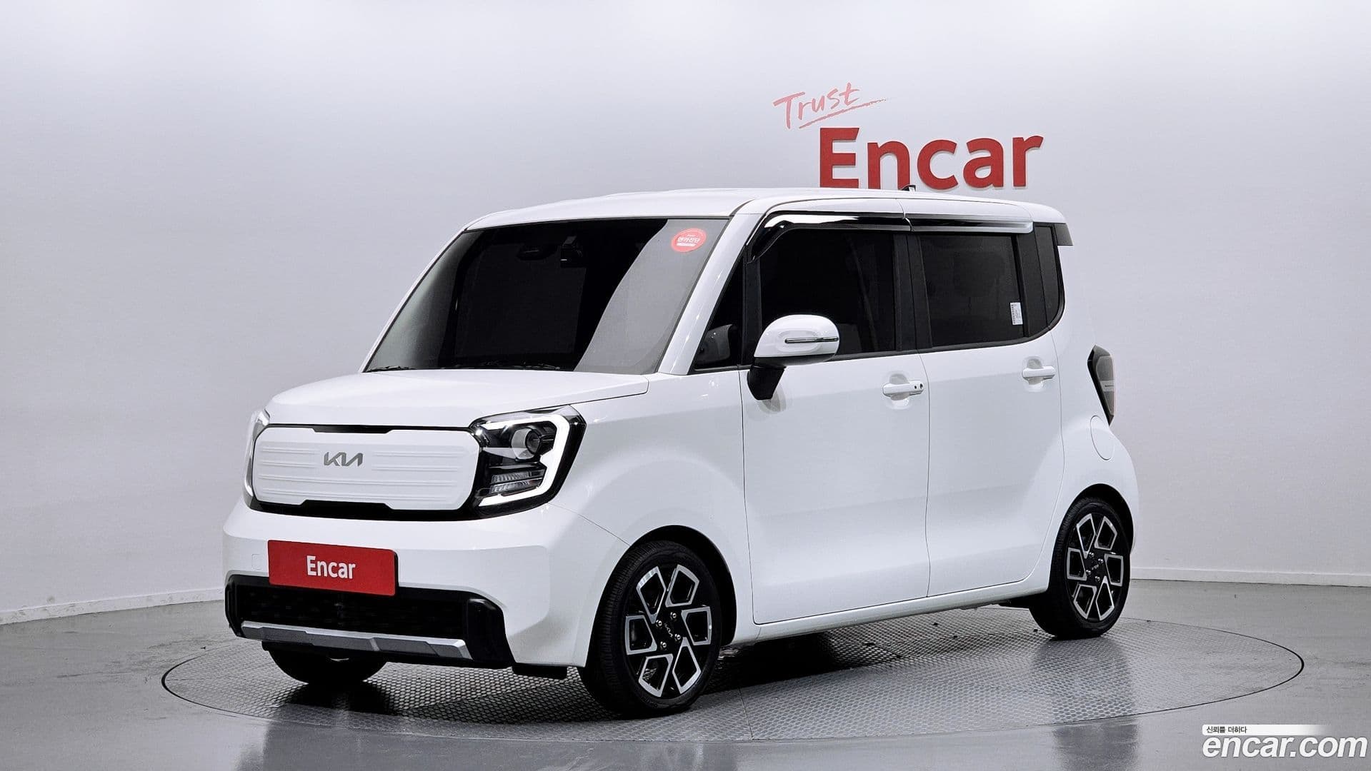 Main__Slider__Photo:RAY Kia 2024.11-0