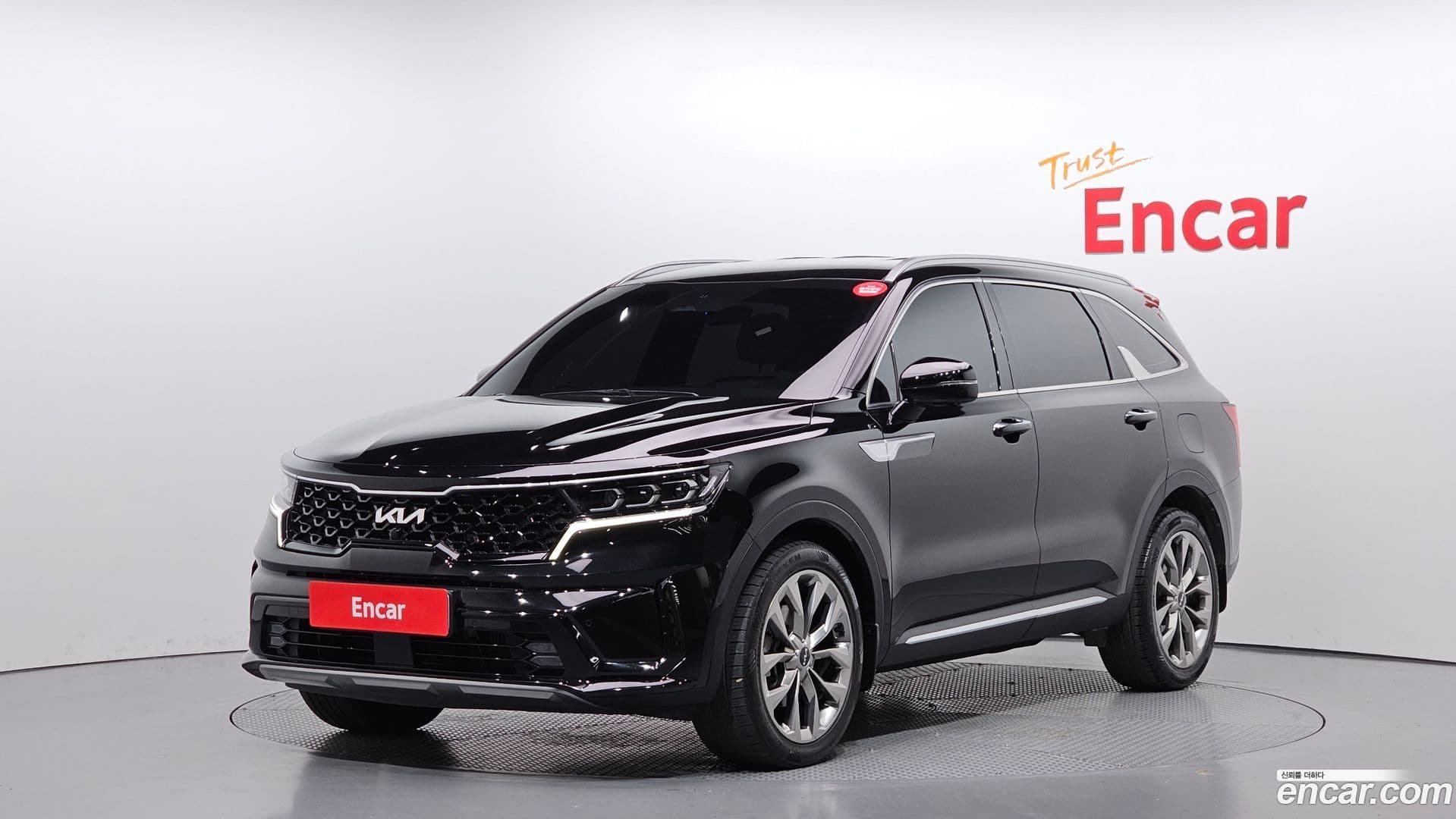 Main__Slider__Photo:Sorento Kia 2021.7-0