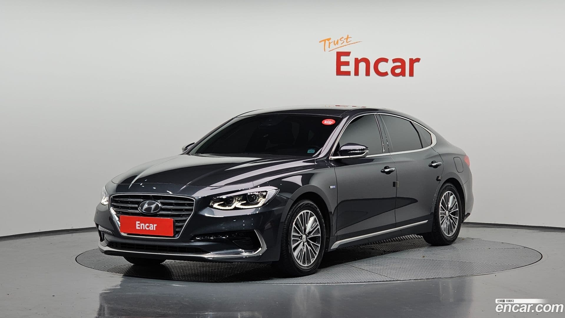 Main__Slider__Photo:Grandeur Hyundai 2019.0-0