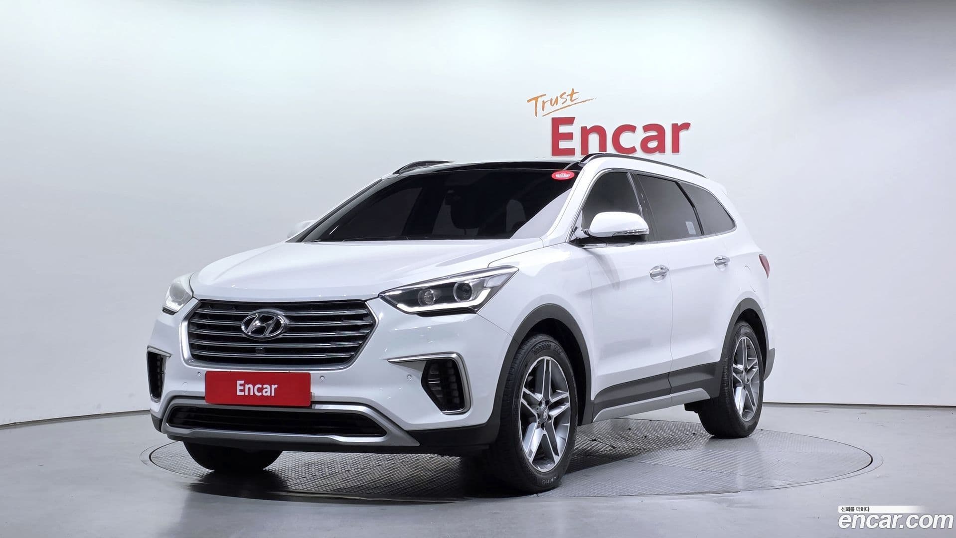Main__Slider__Photo:Maxcruz Hyundai 2016.0-0