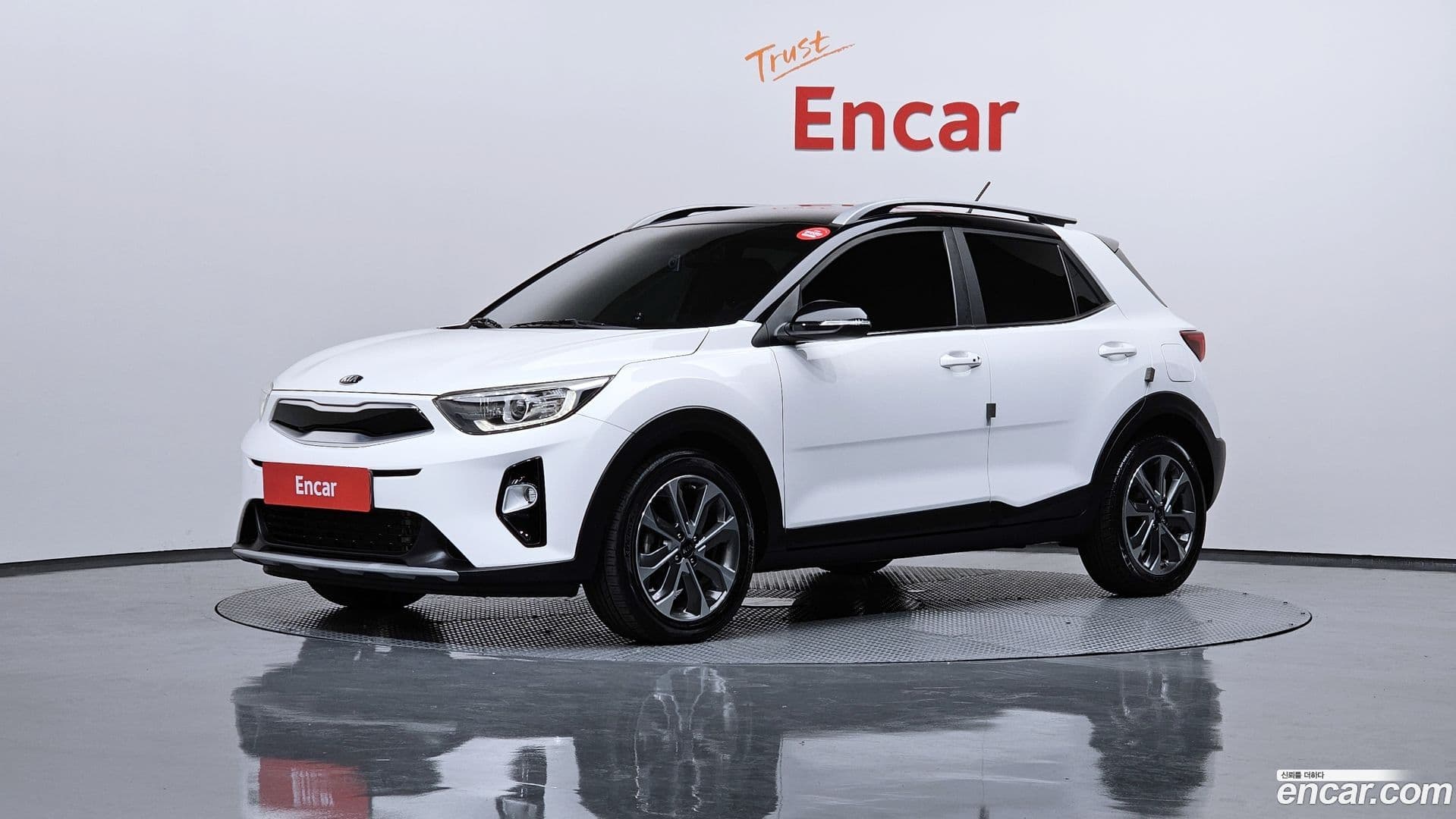 Main__Slider__Photo:Stonic Kia 2018.5-0