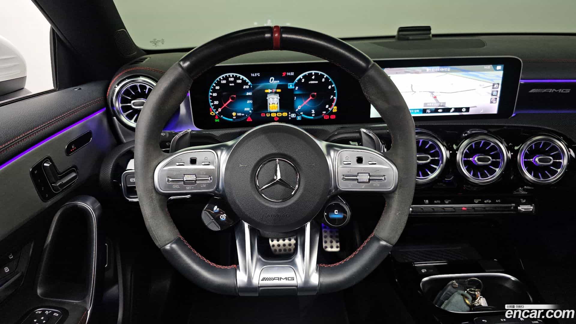 CLA-Class Mercedes-Benz 2020.9-OPTION-021