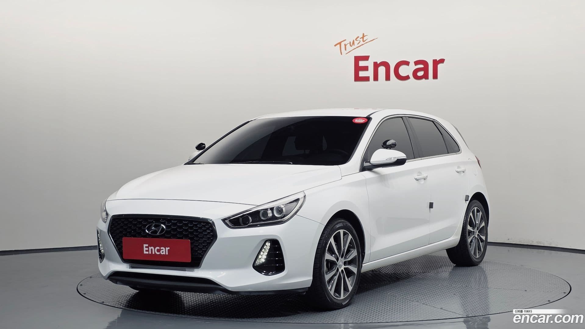 Main__Slider__Photo:i30 Hyundai 2017.1-0