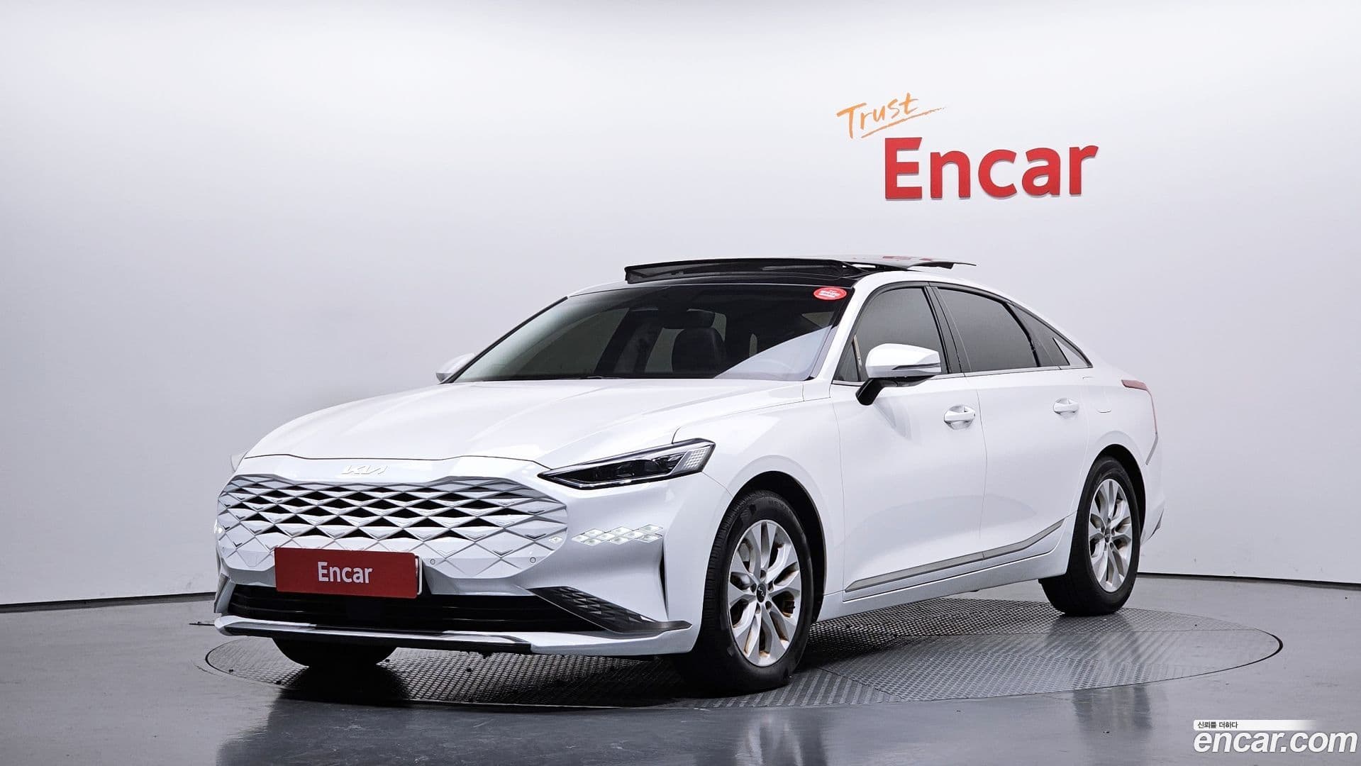 Main__Slider__Photo:K8 Kia 2021.4-0
