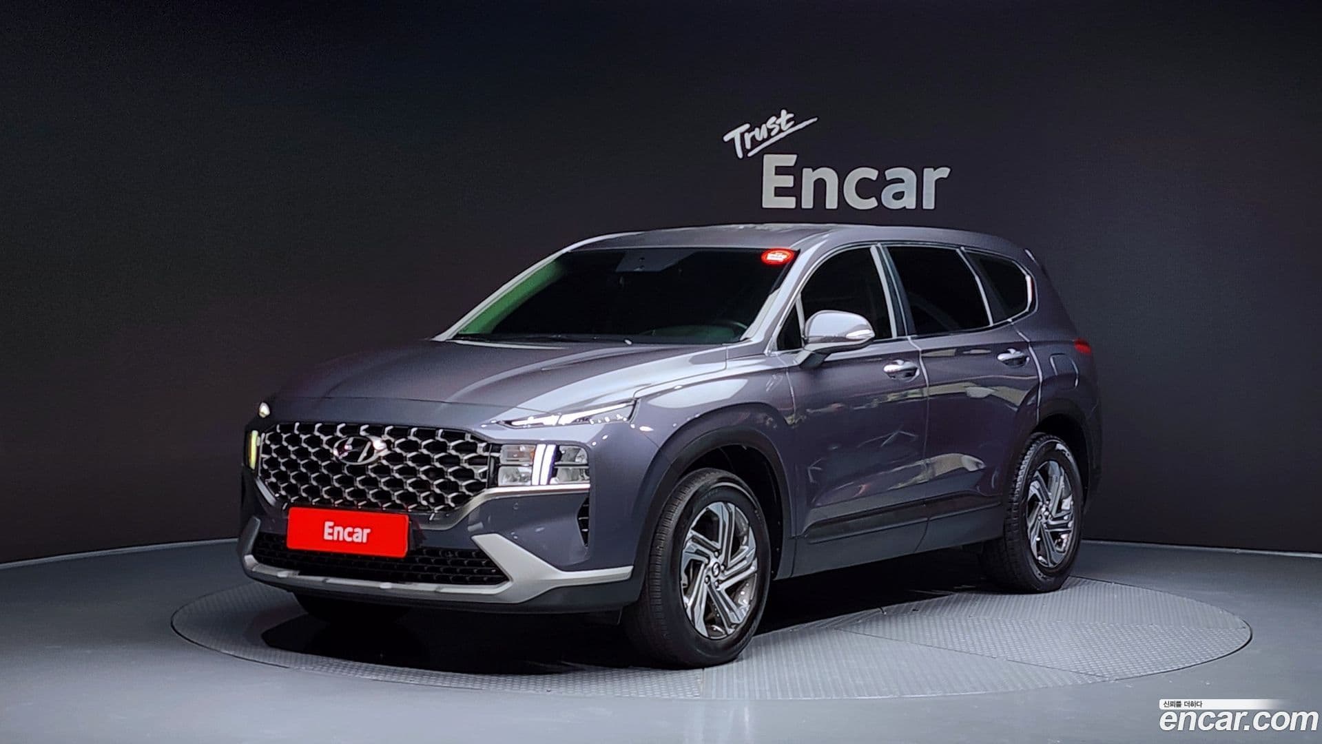 Main__Slider__Photo:Santafe Hyundai 2021.10-0