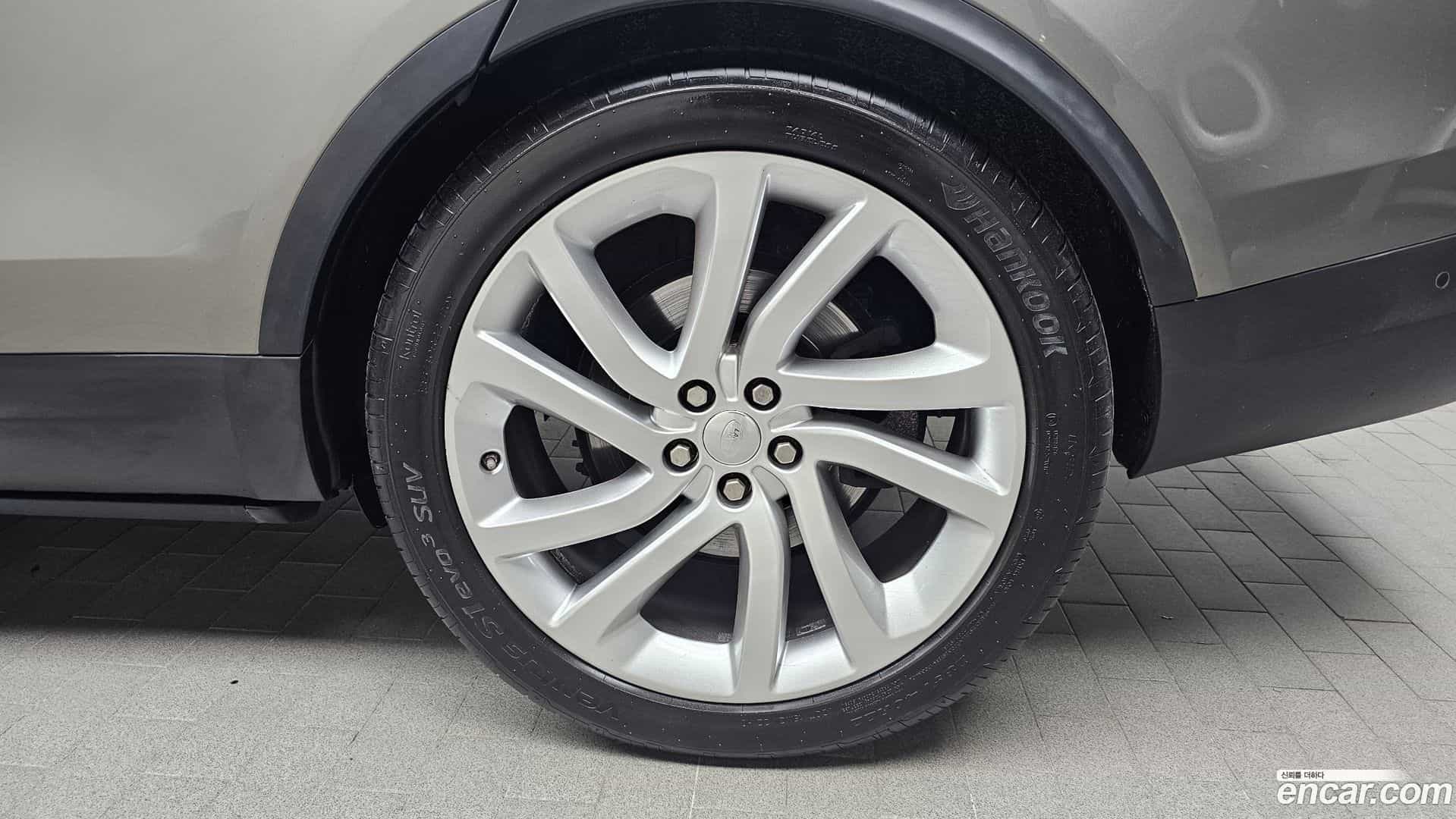 Discovery Land Rover 2017.6-OUTER-005