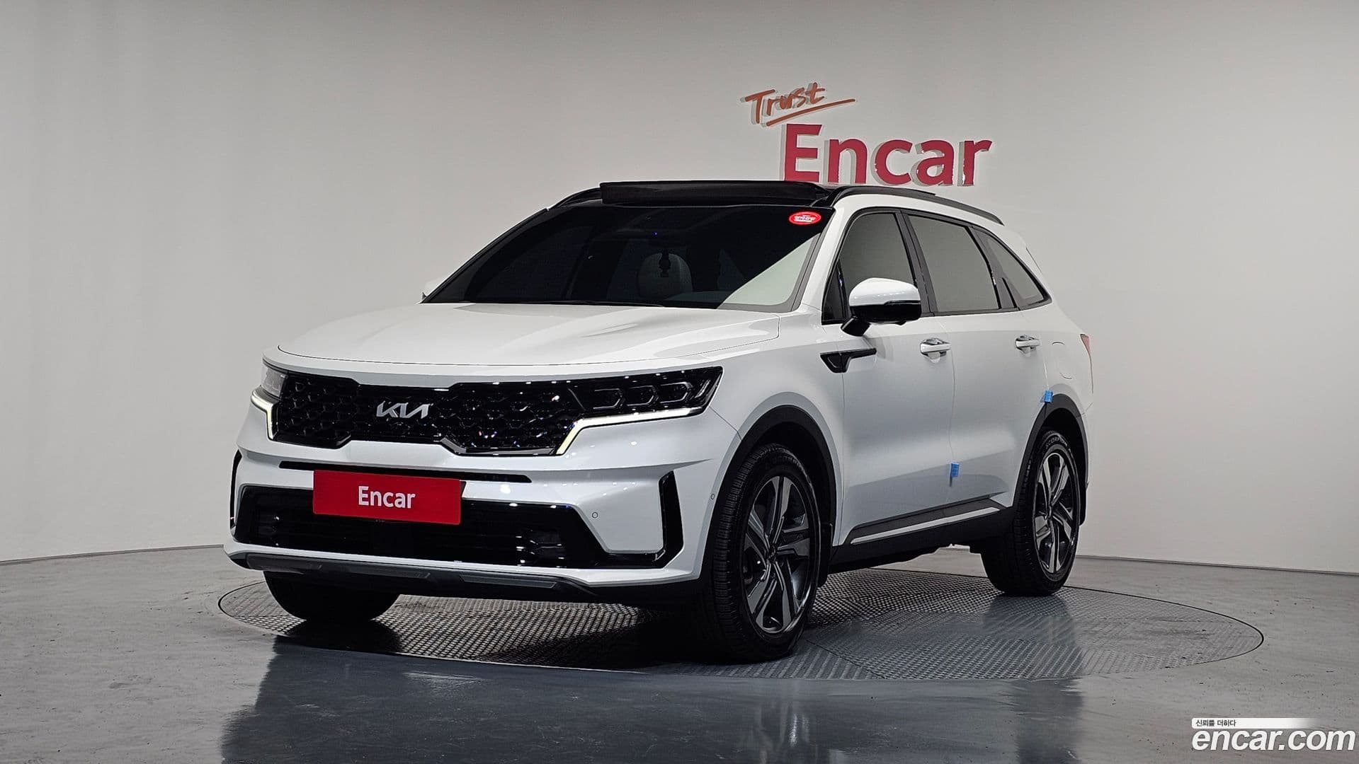 Main__Slider__Photo:Sorento Kia 2022.10-0