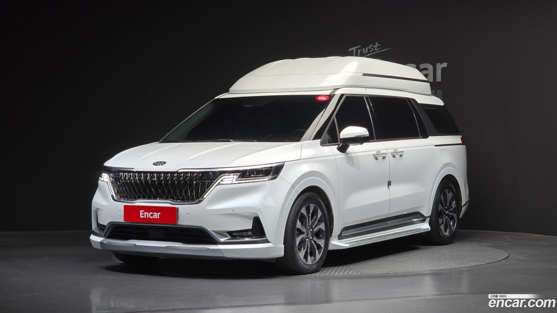 Main__Slider__Photo:Canival Kia 2021.6-0