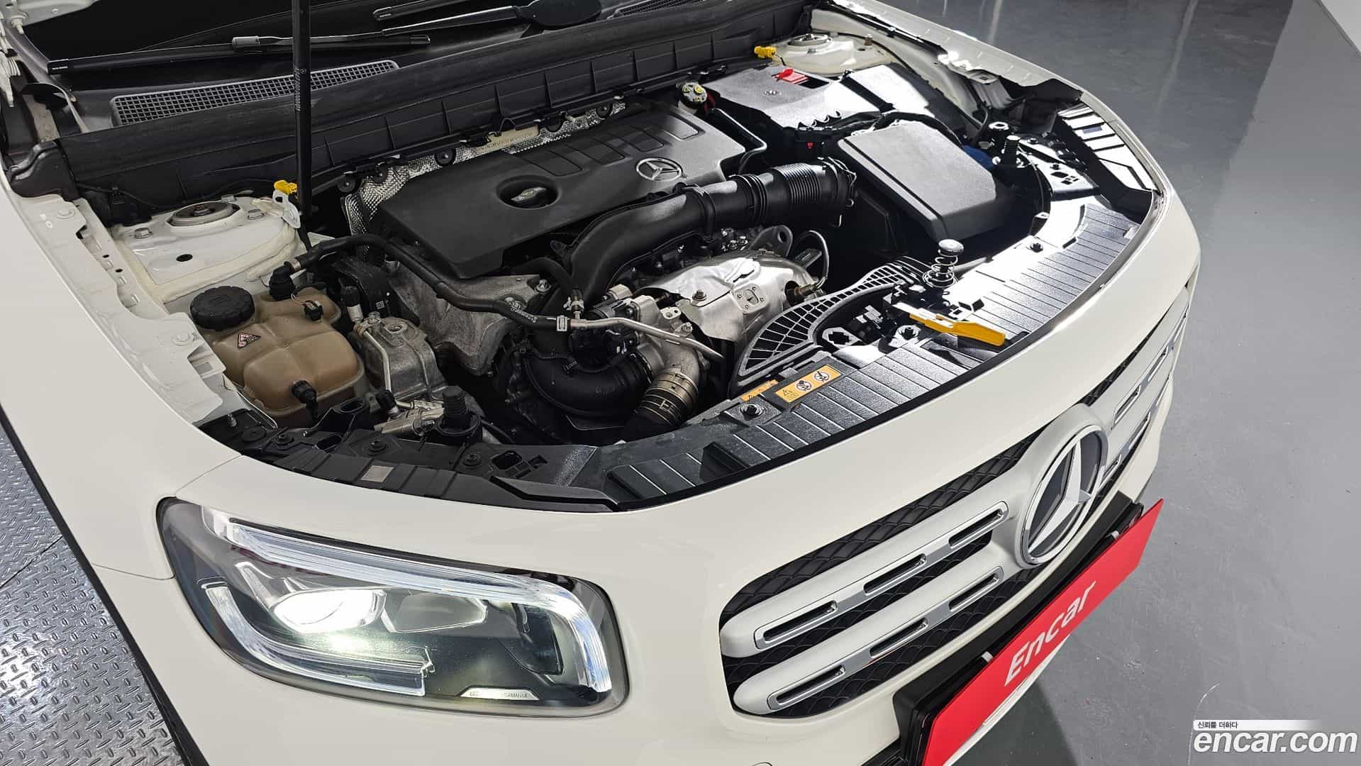 GLB-Class Mercedes-Benz 2020.9-INNER-006