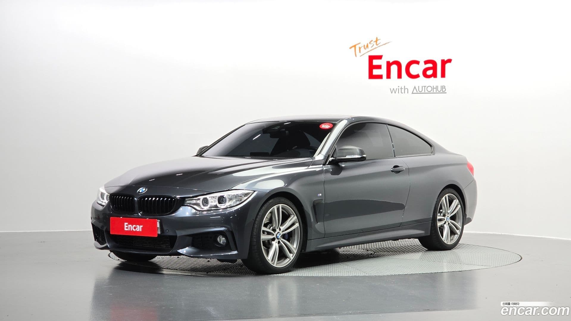 Main__Slider__Photo:4-Series BMW 2016.4-0