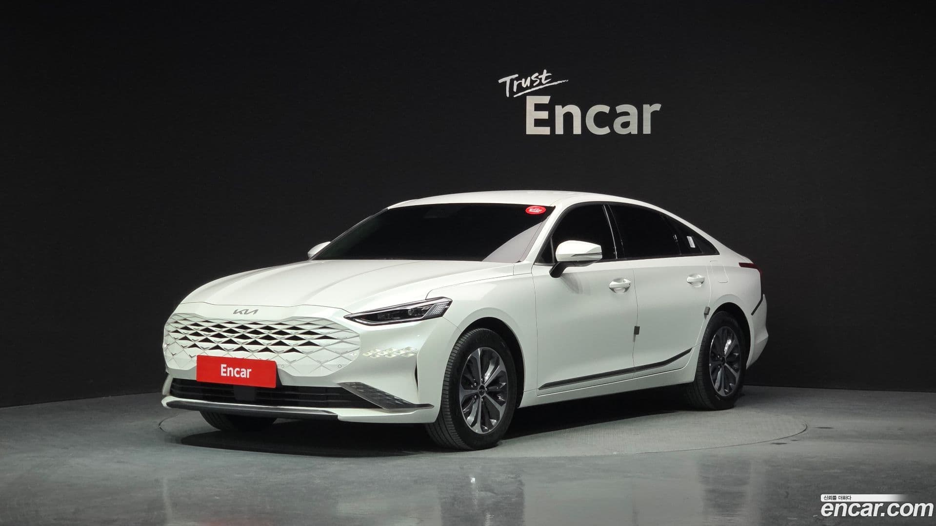 Main__Slider__Photo:K8 Kia 2022.9-0
