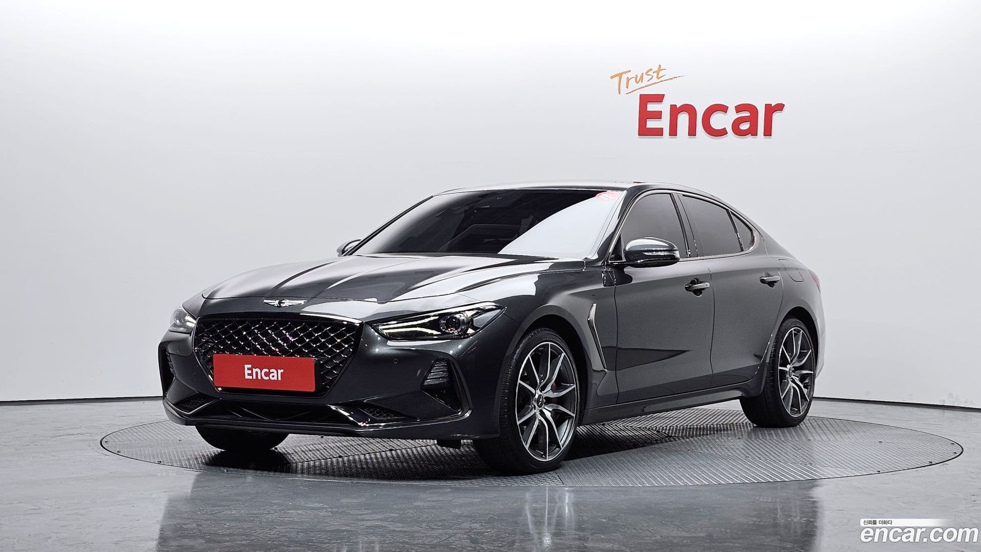 Main__Slider__Photo:G70 Genesis 2019.5-0