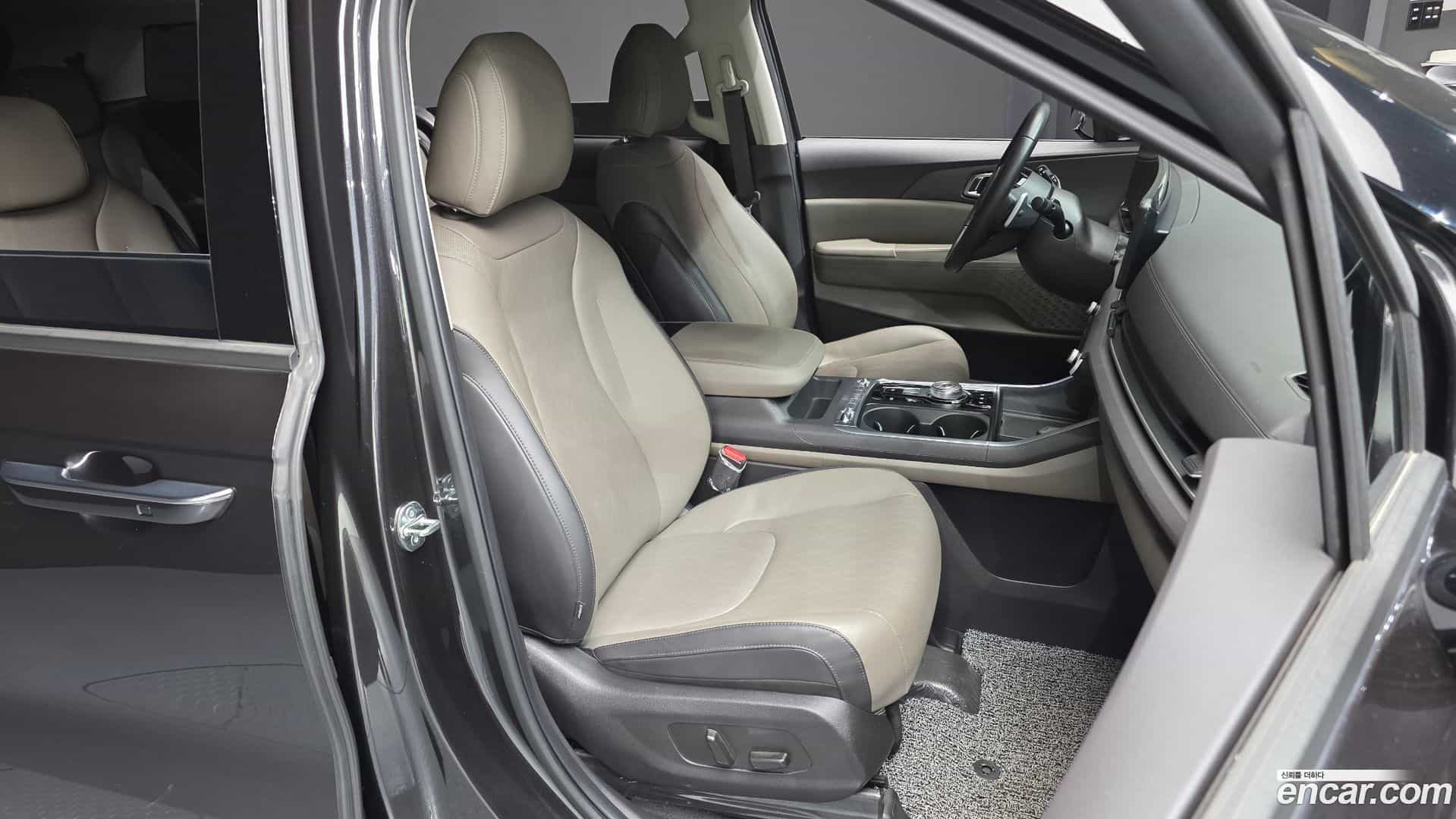 Canival Kia 2023.11-INNER-010