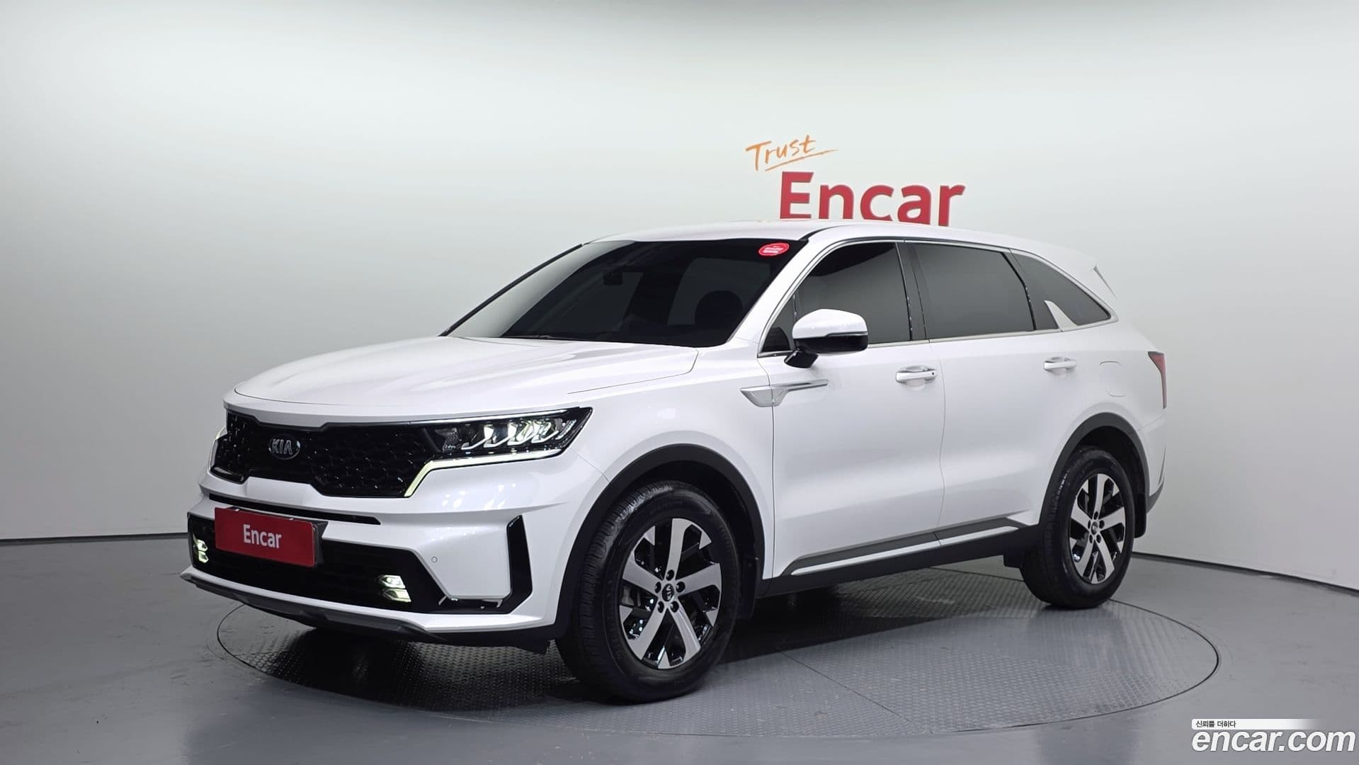 Main__Slider__Photo:Sorento Kia 2020.7-0