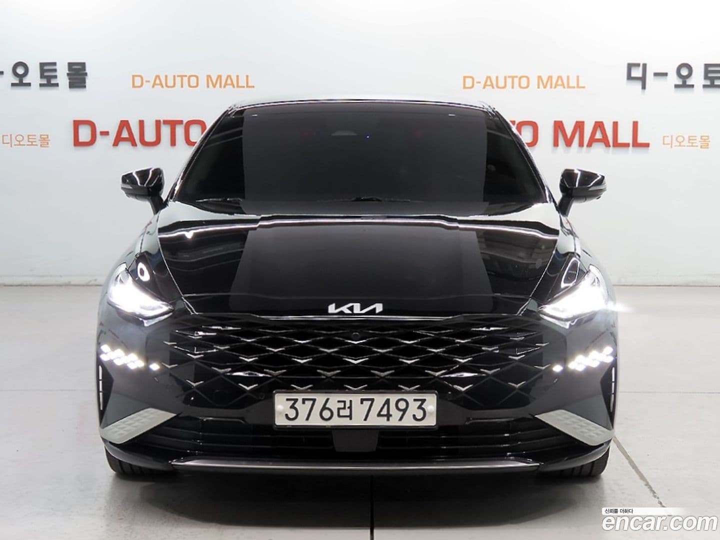 Main__Slider__Photo:K8 Kia 2021.10-0